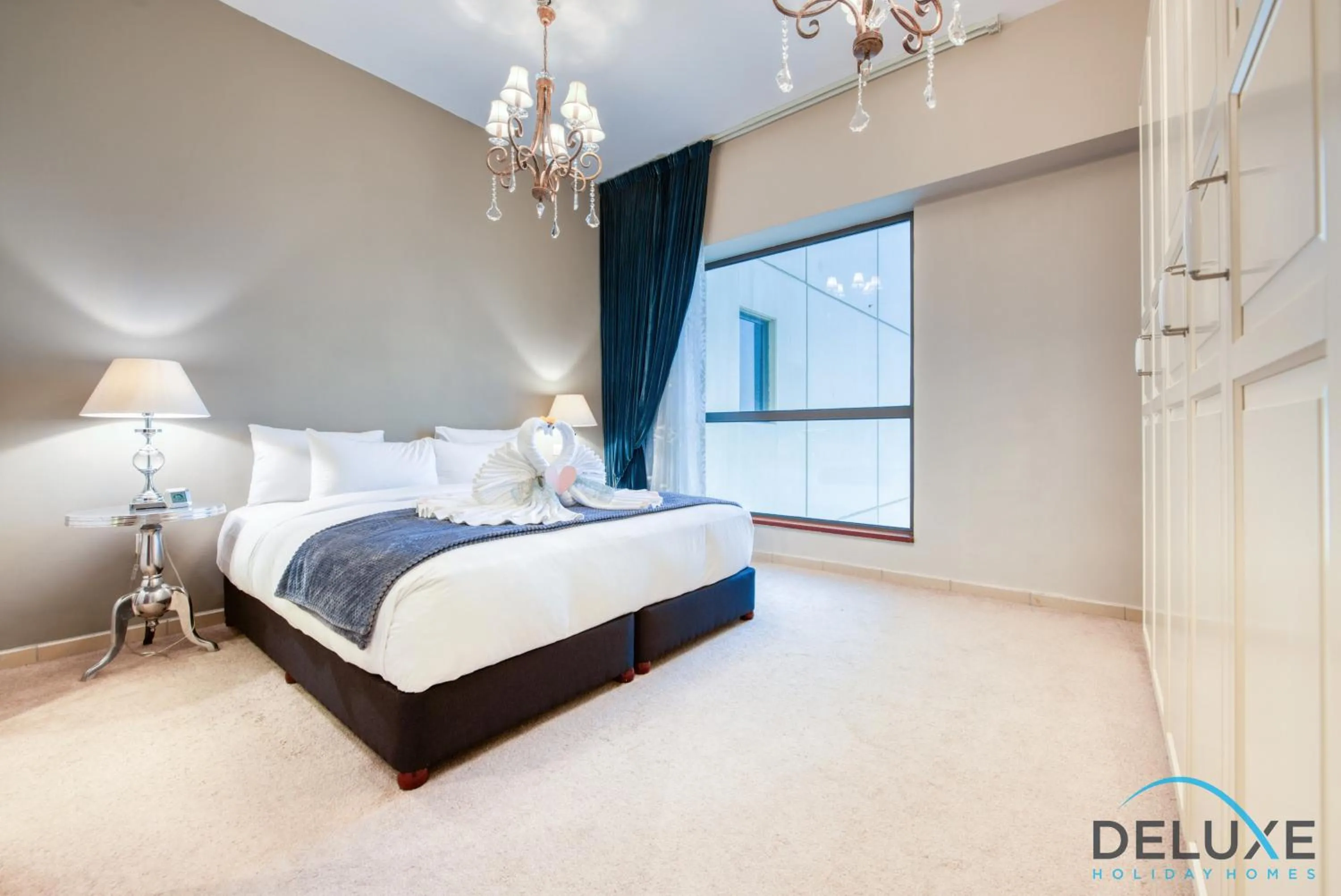 Bed in High-floor 1BR Unit Close to Beach with Sea Views, Sadaf 6, Jumeirah Beach Residence by Deluxe Holiday Homes