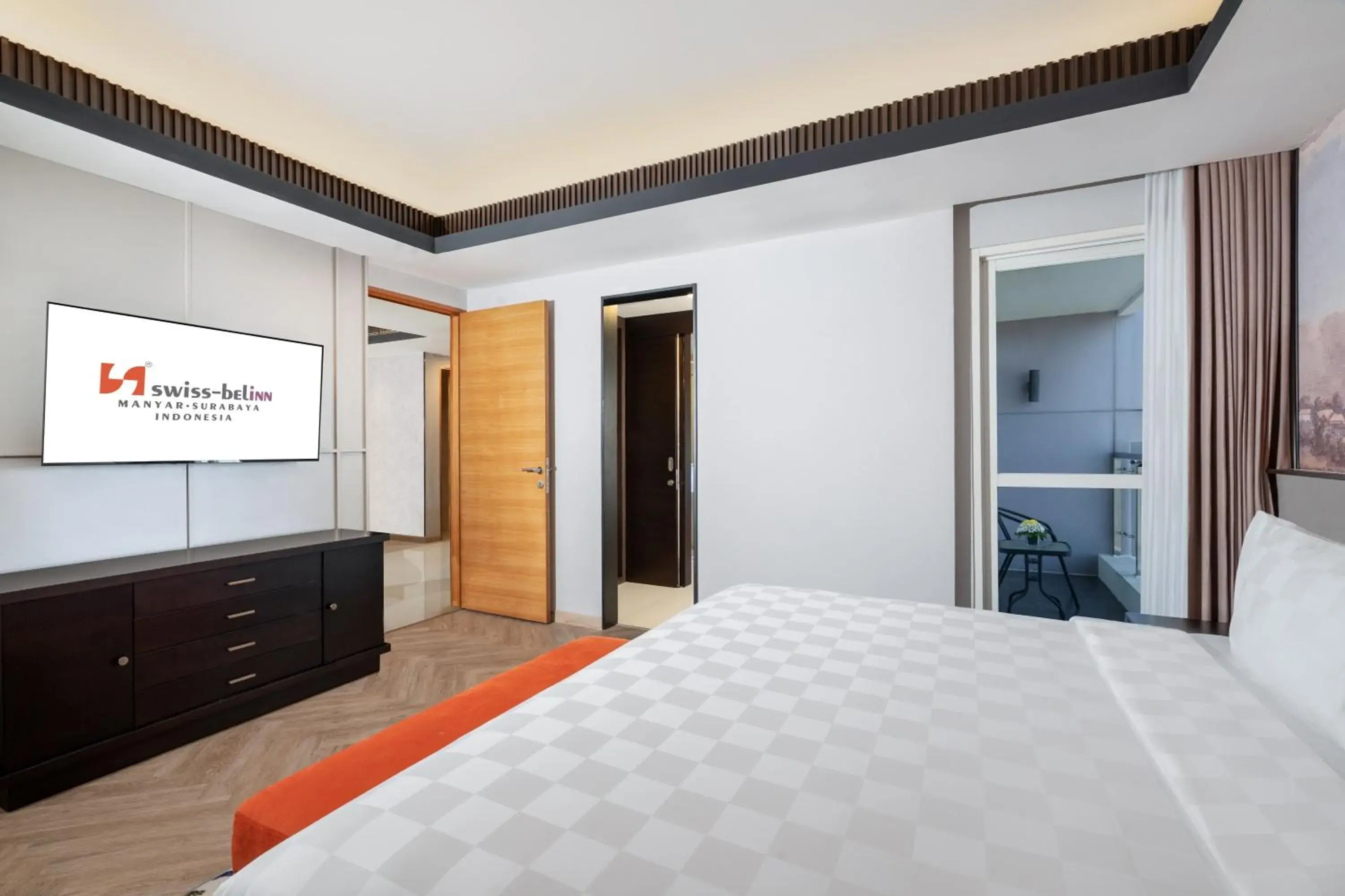 Bed in Swiss-Belinn Manyar Bed in Swiss-Belinn Manyar