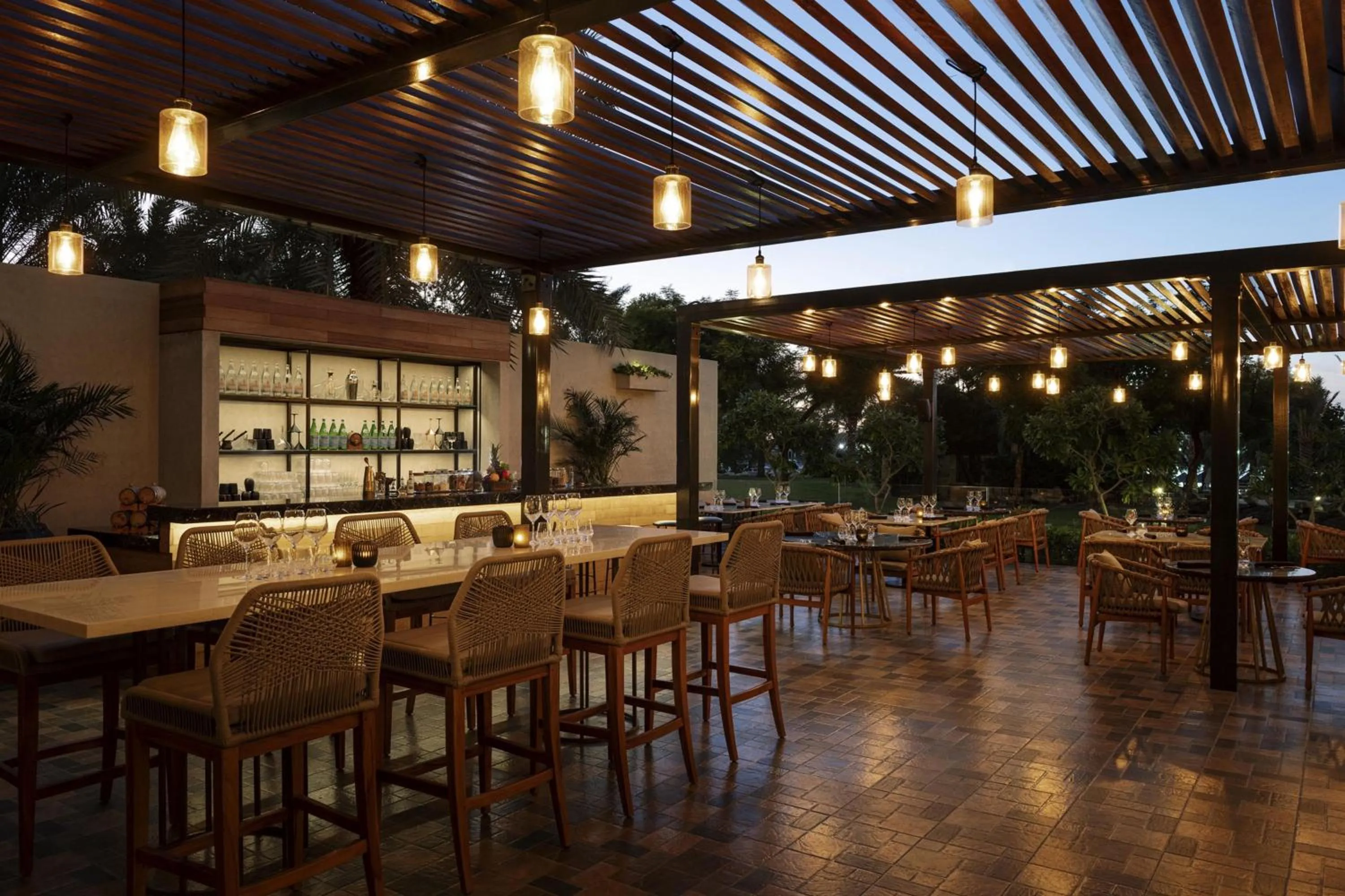 Lounge or bar in W Dubai - Mina Seyahi