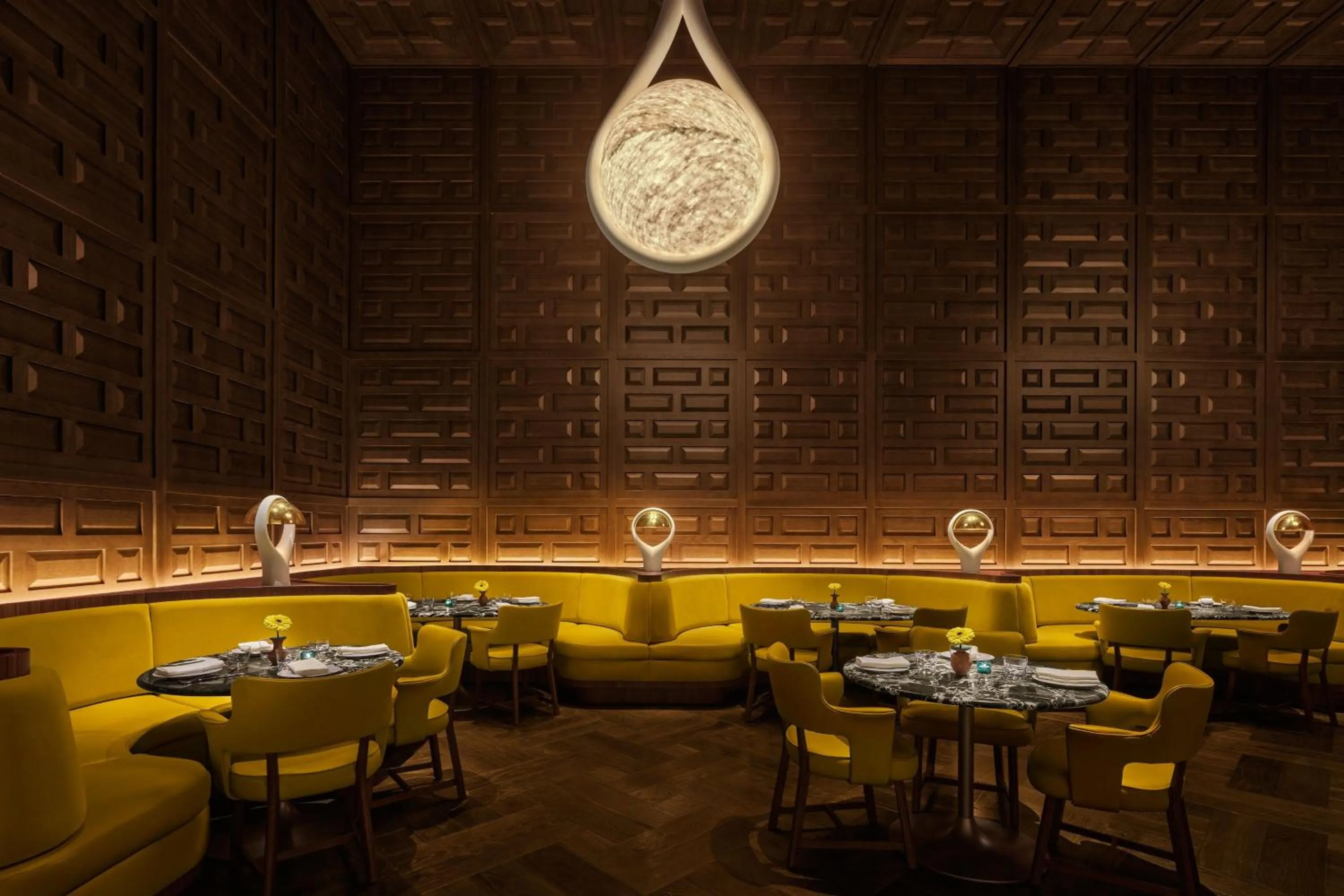 Restaurant/places to eat in The Madrid EDITION