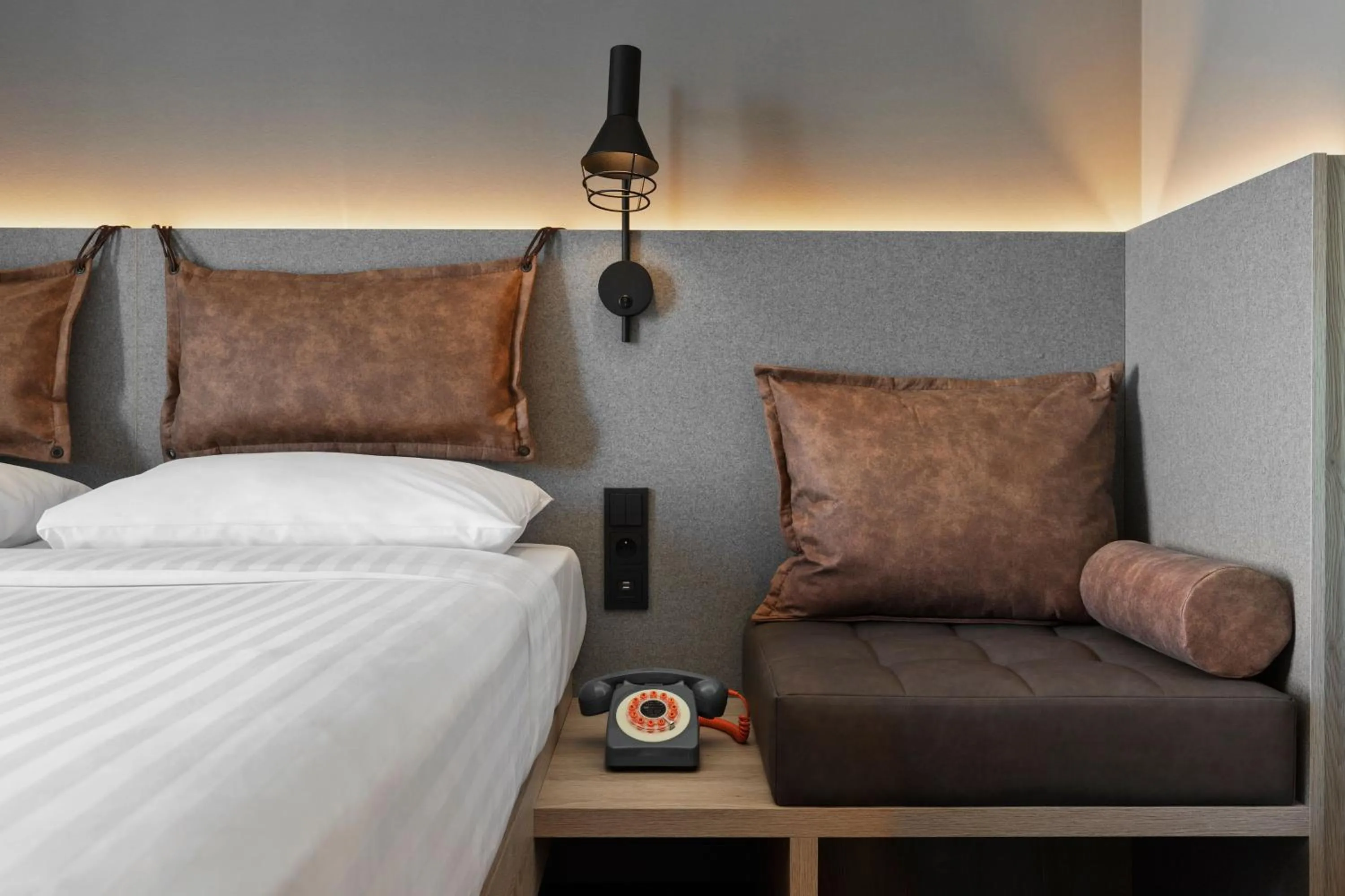 Photo of the whole room, Bed in Moxy Szczecin City