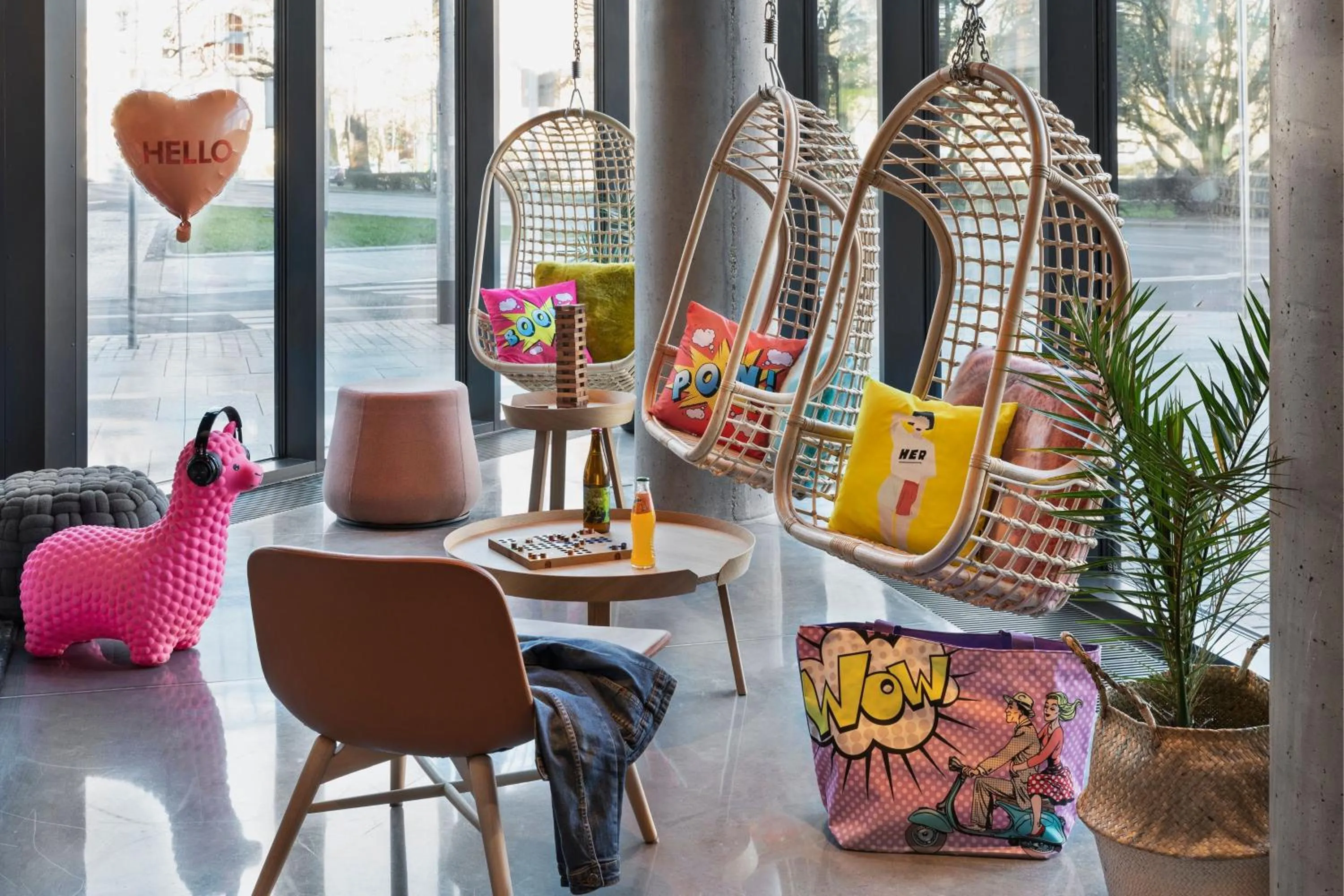 Lobby or reception in Moxy Szczecin City