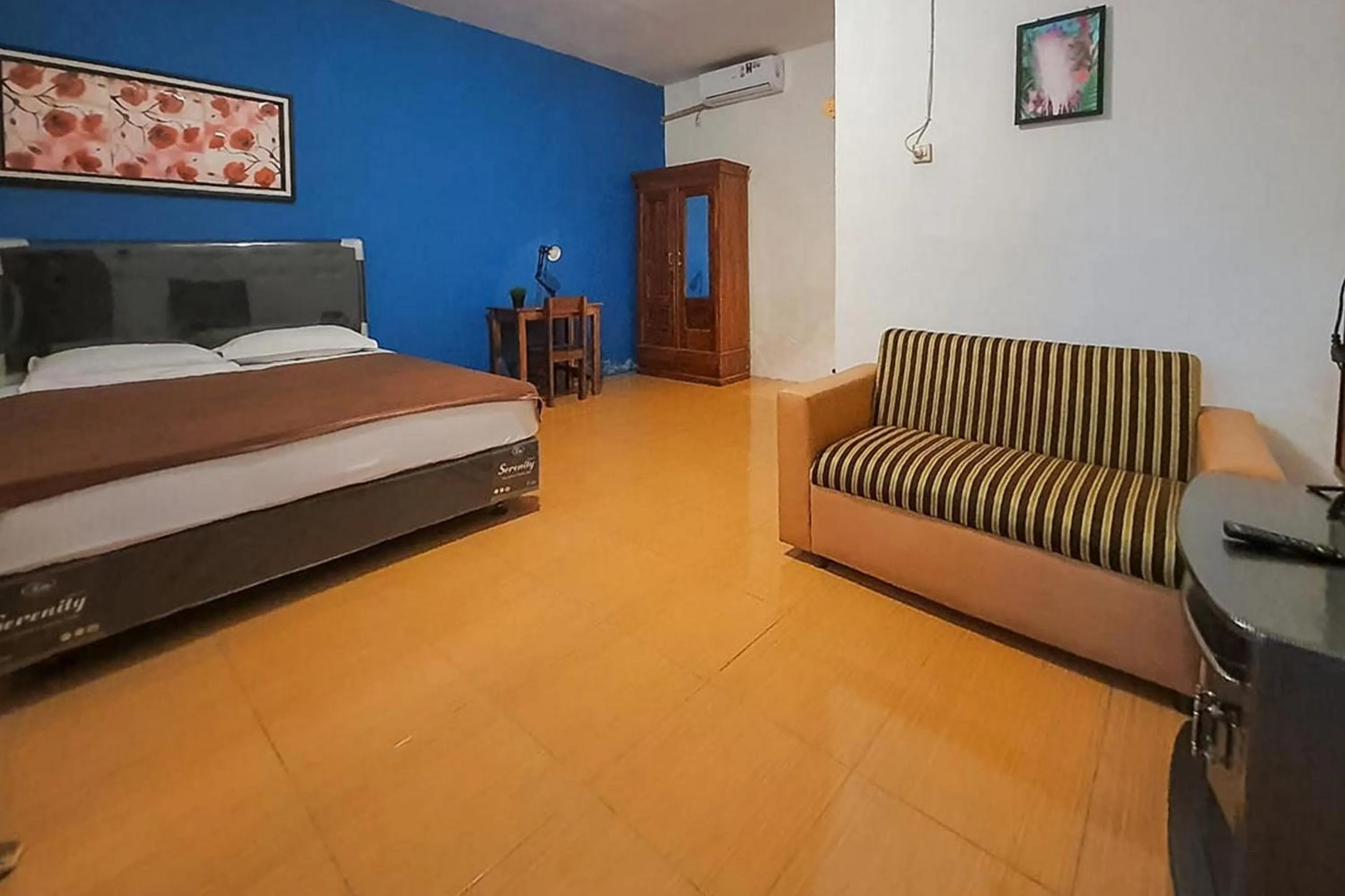 Bed in Syafa Homestay Syariah Mitra RedDoorz