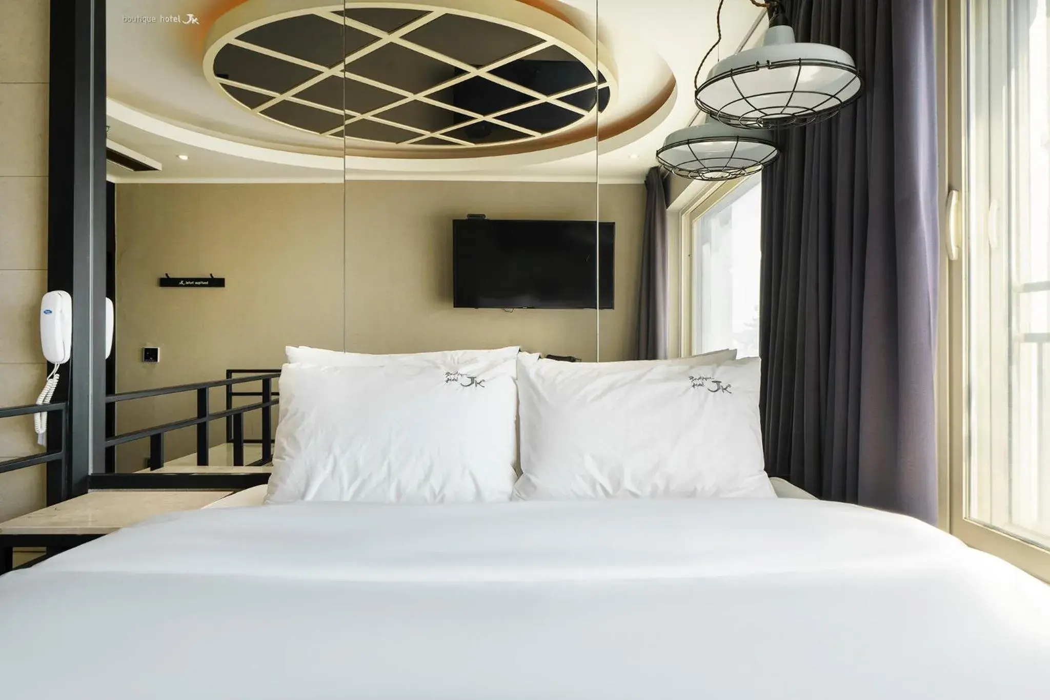 Bedroom, Bed in JK Hotel Bedroom, Bed in JK Hotel