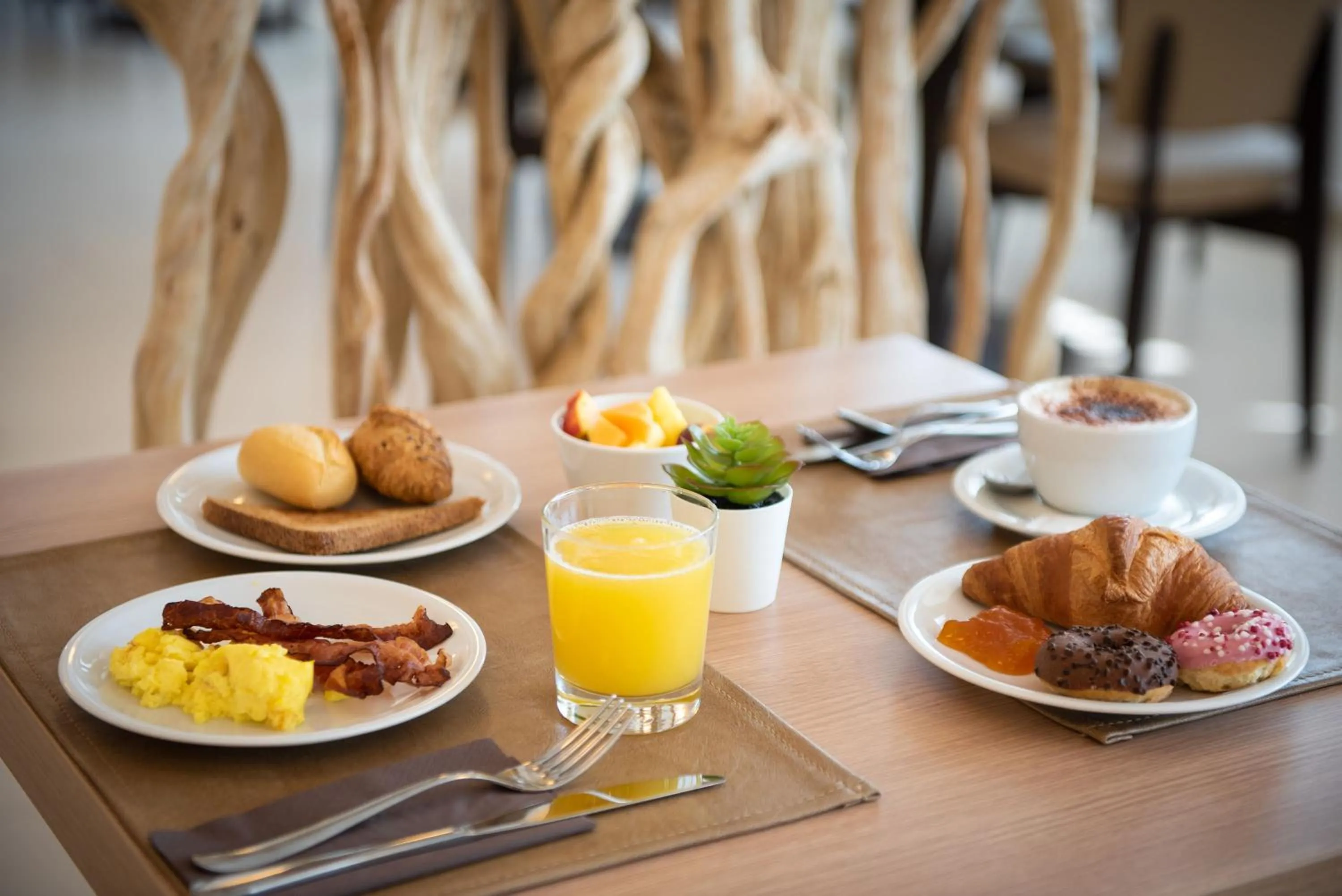 Food and drinks in JR Hotels Gigli Firenze