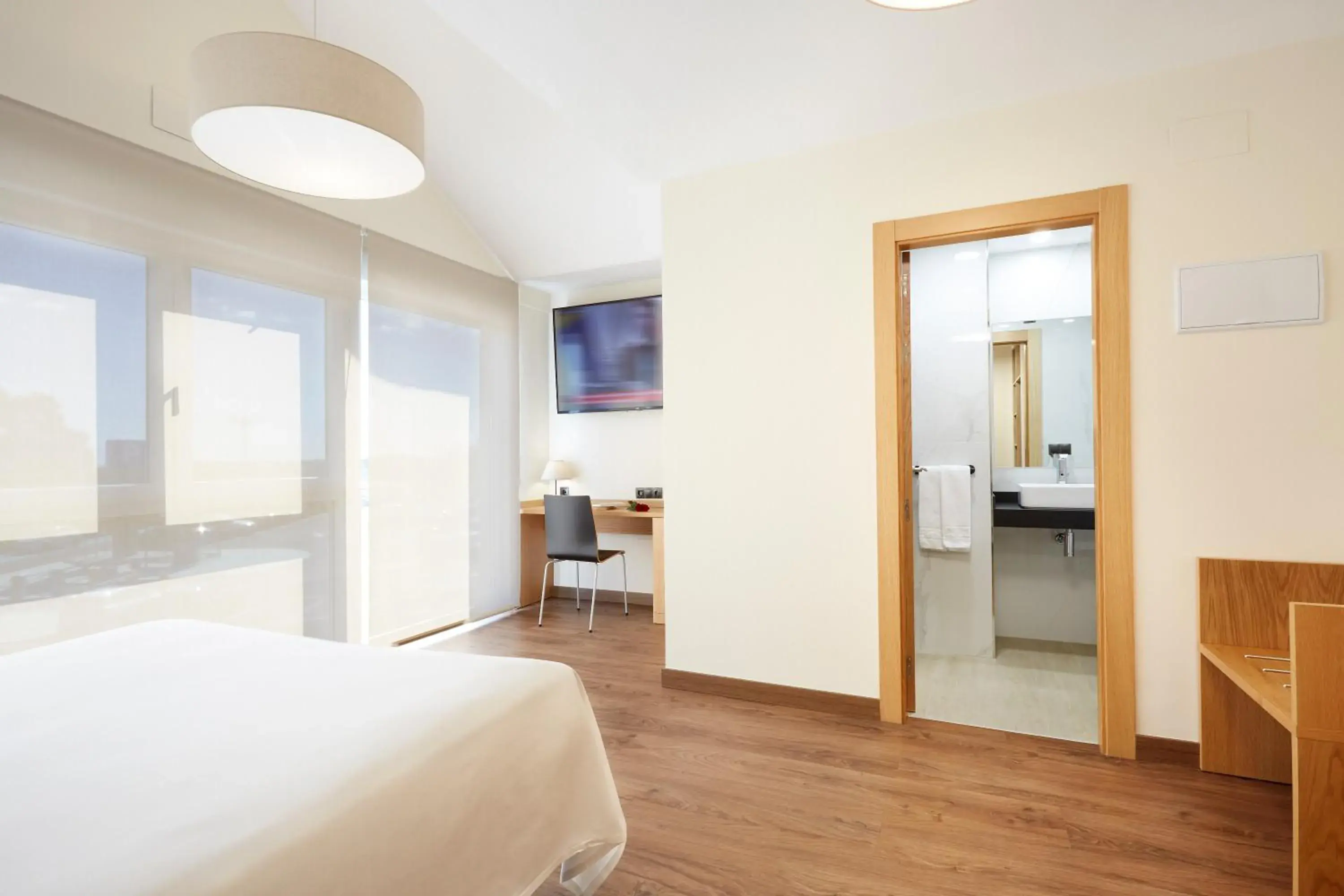 Bed in Hotel Arias Aeropuerto Bed in Hotel Arias Aeropuerto