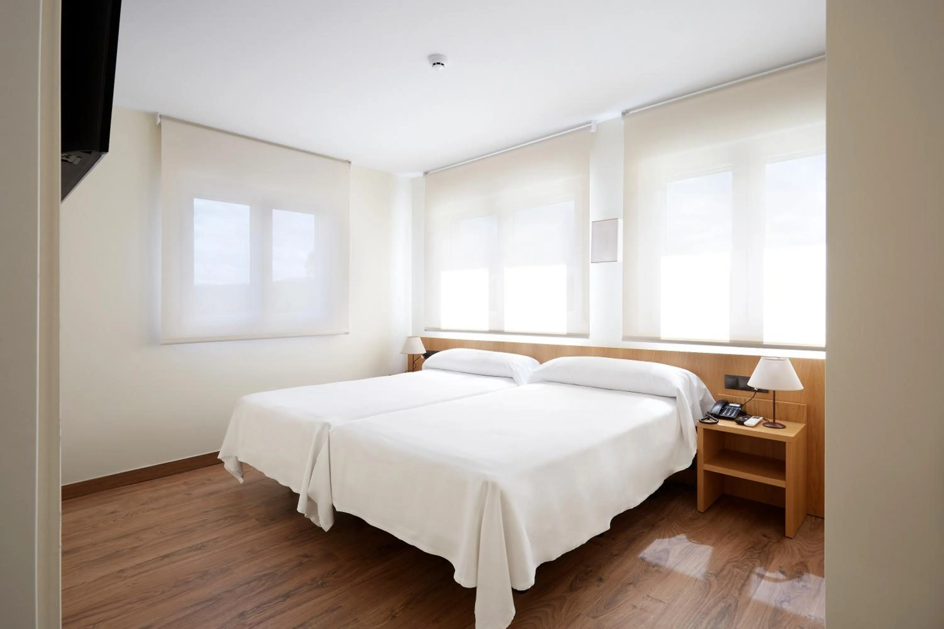 Bed in Hotel Arias Aeropuerto