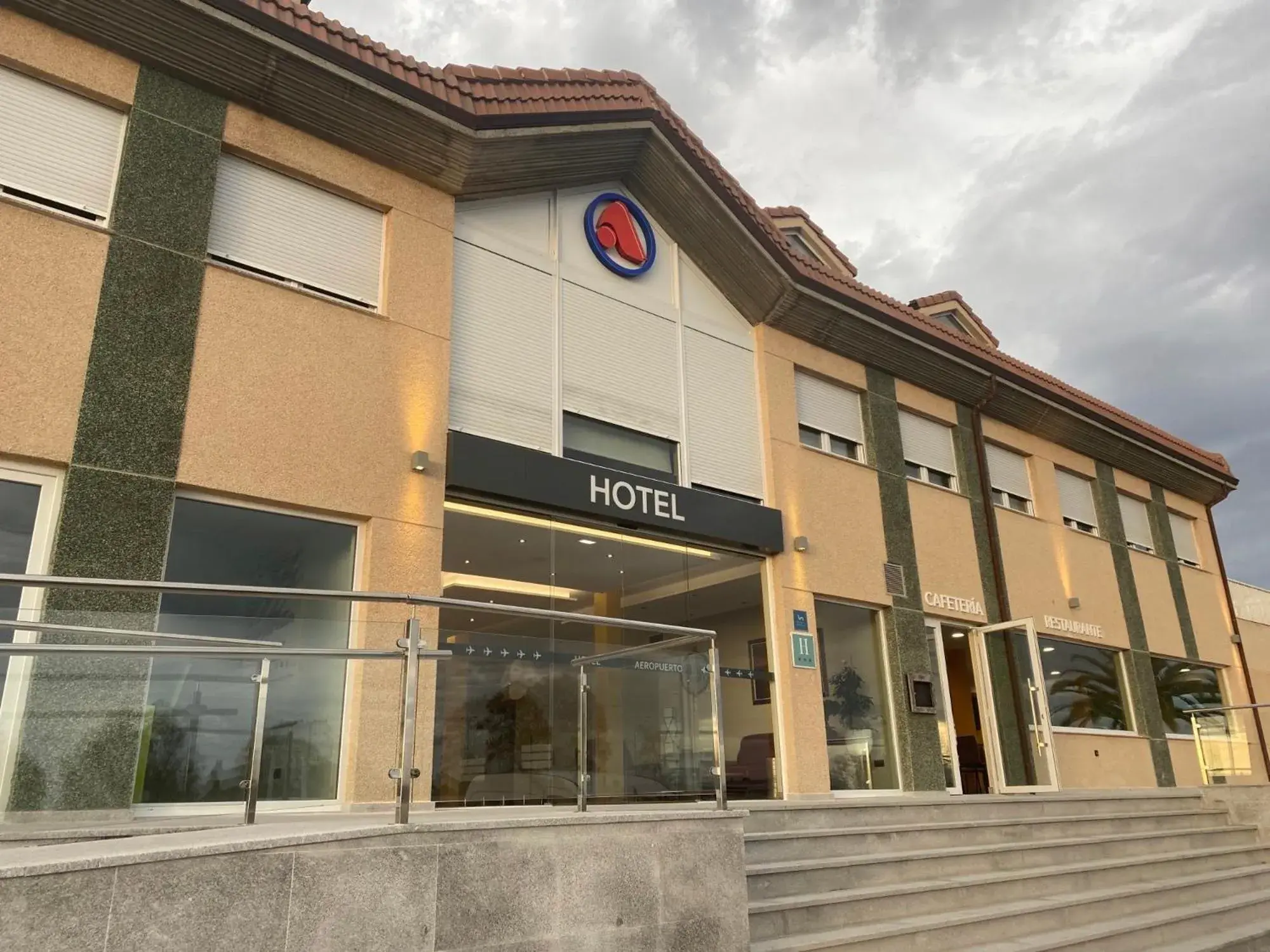 Property building in Hotel Arias Aeropuerto Property building in Hotel Arias Aeropuerto