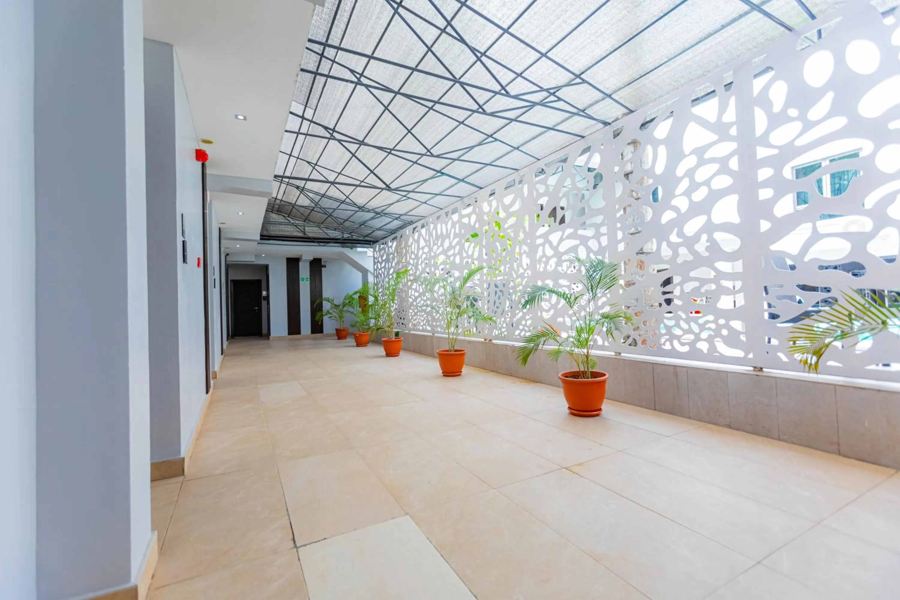 Balcony/Terrace in Isglo Hotels Ikoyi