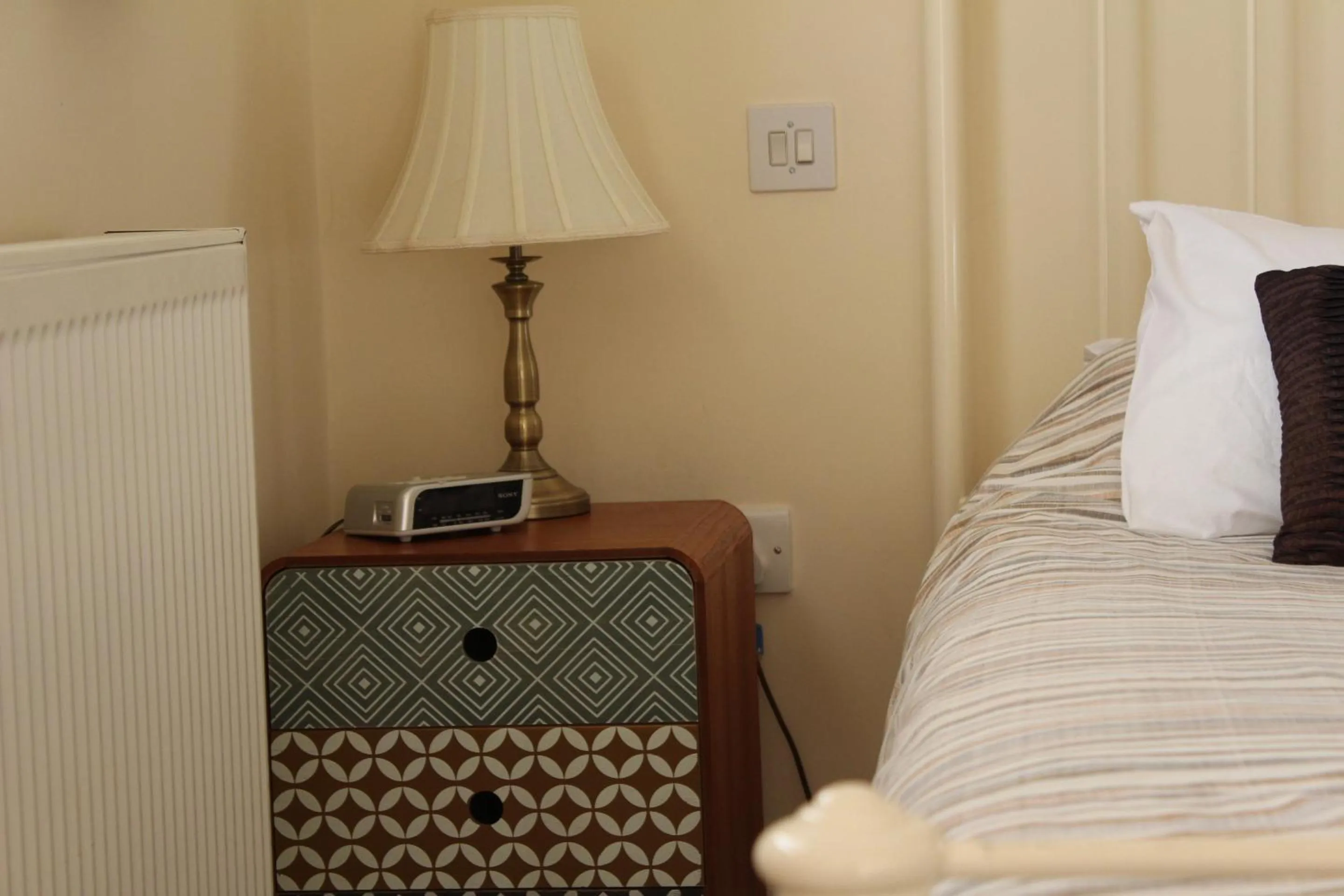 Bedroom, Bed in The Bulls Head