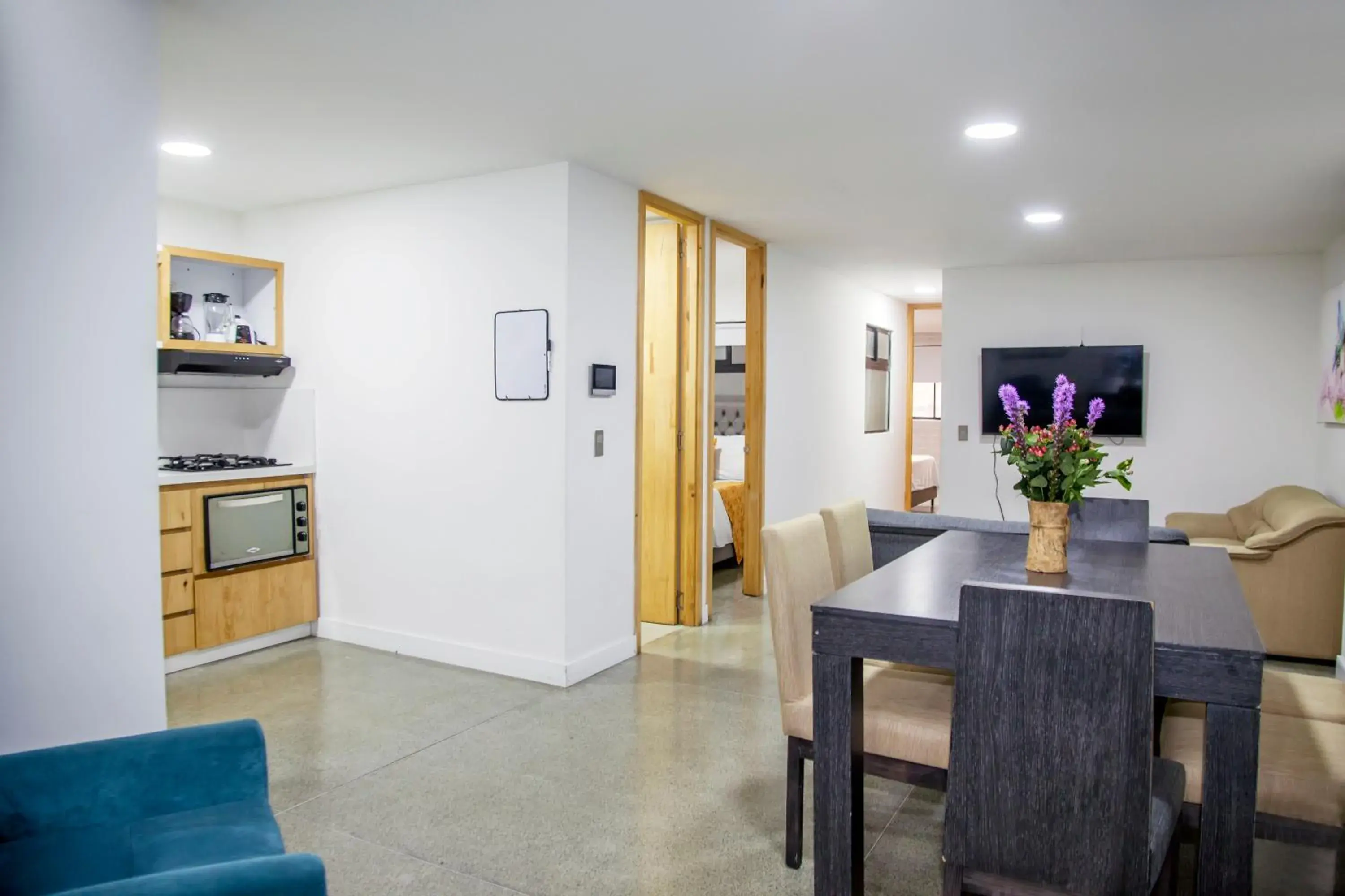 Three-Bedroom Apartment in Edificio Helena Three-Bedroom Apartment in Edificio Helena