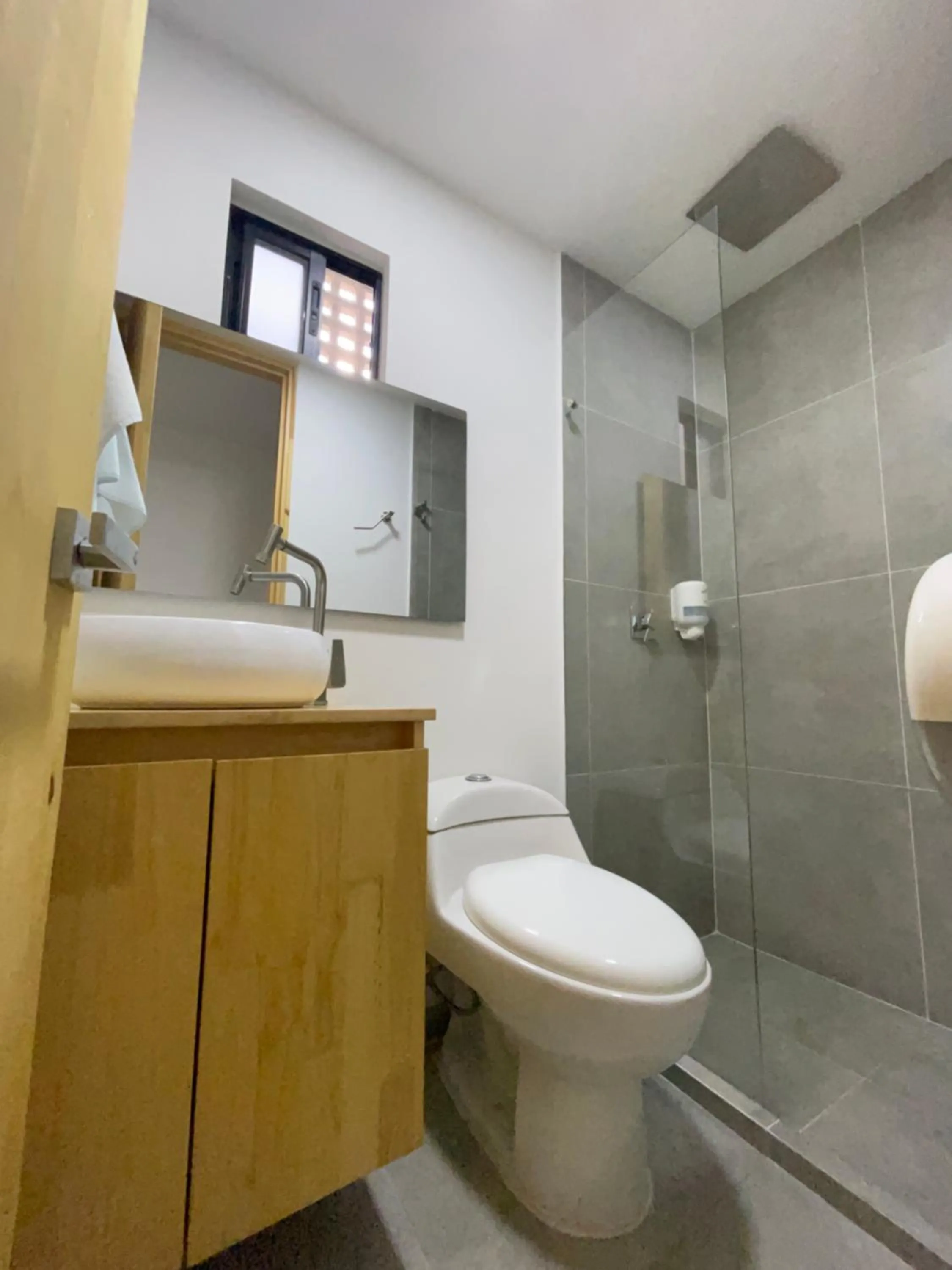 Shower in Edificio Helena