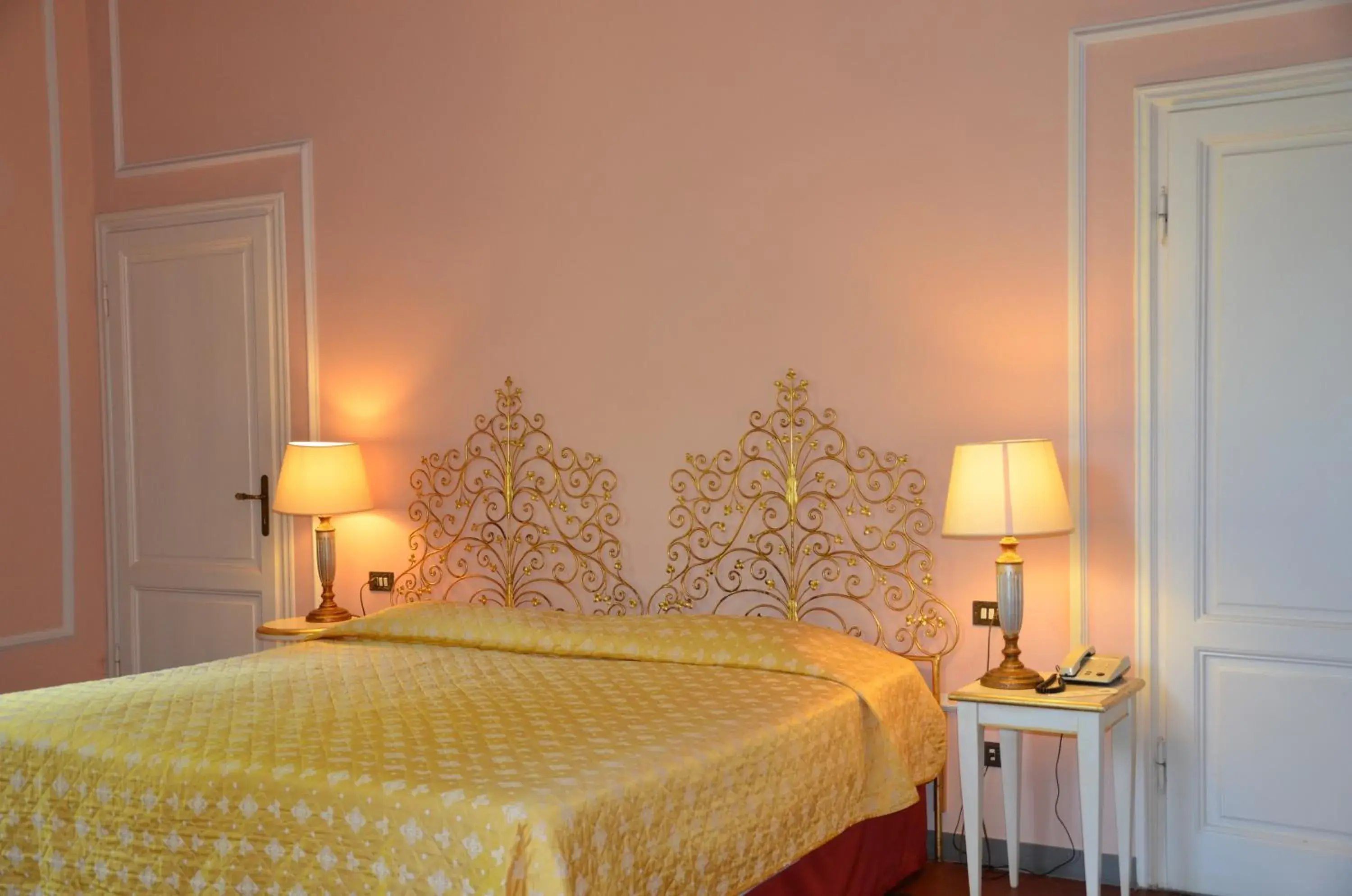 Superior Studio in Residence Michelangiolo Superior Studio in Residence Michelangiolo