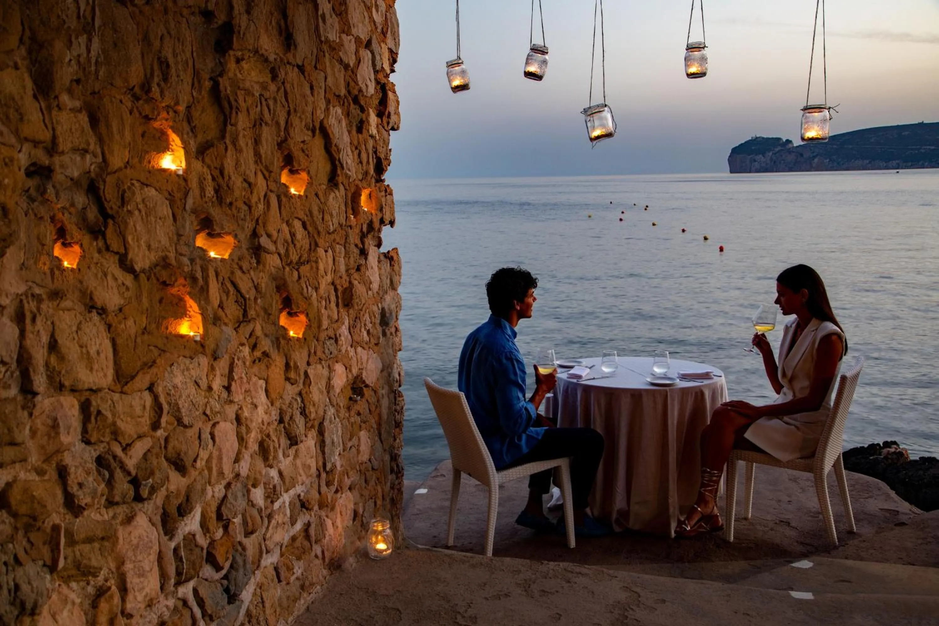 Restaurant/places to eat in El Faro Hotel & Spa