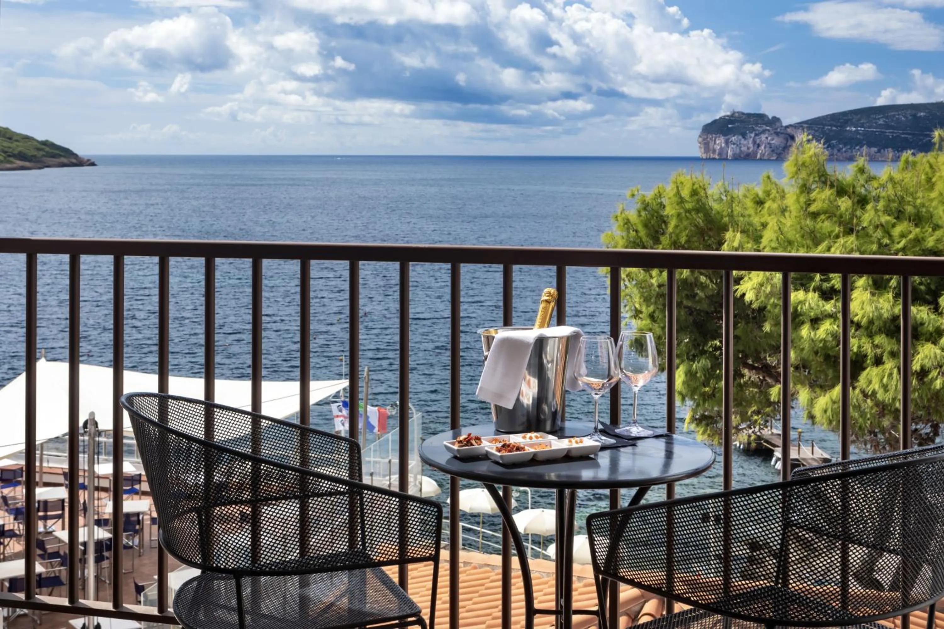 Balcony/Terrace in El Faro Hotel & Spa