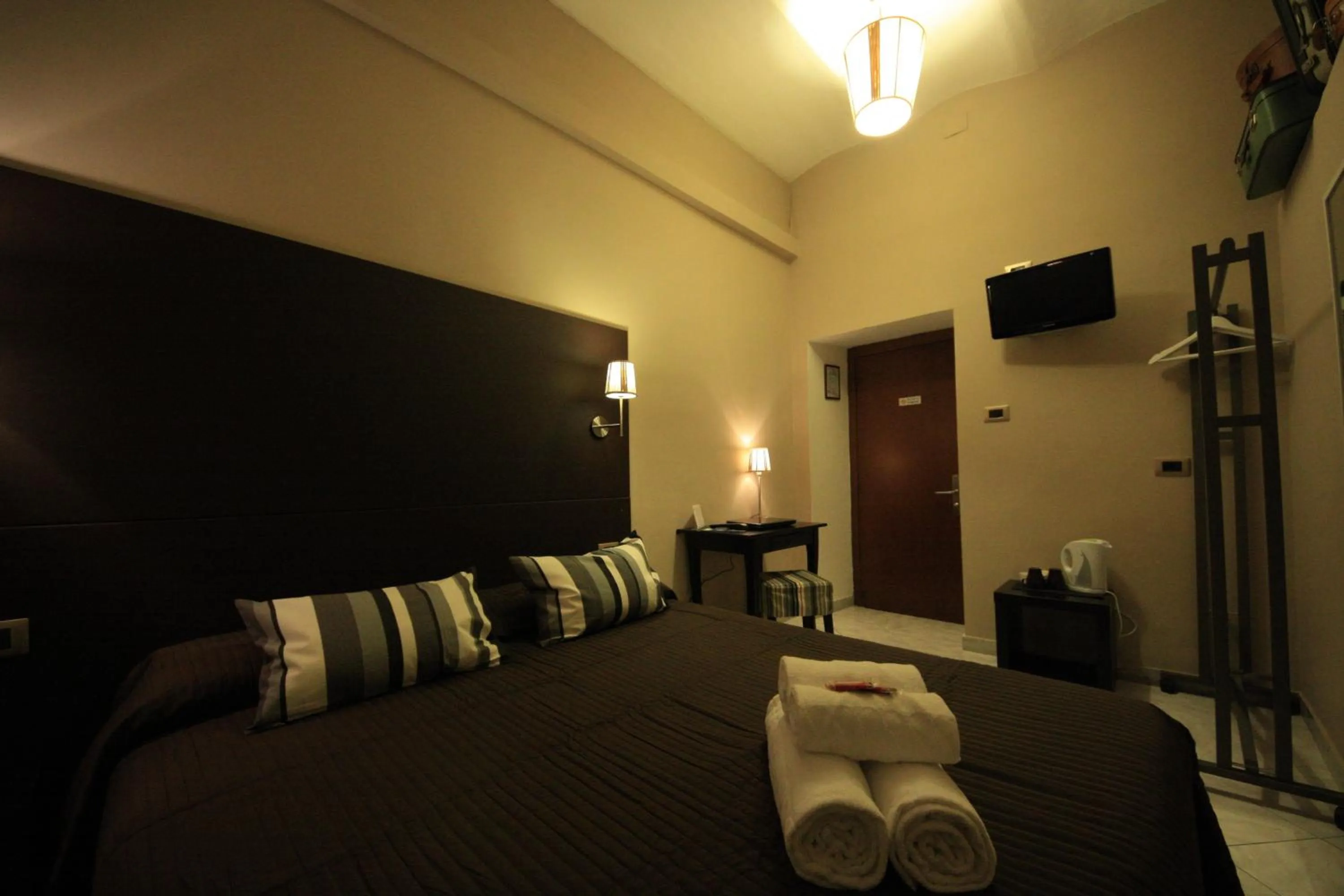 Photo of the whole room, Bed in Hotel Felice