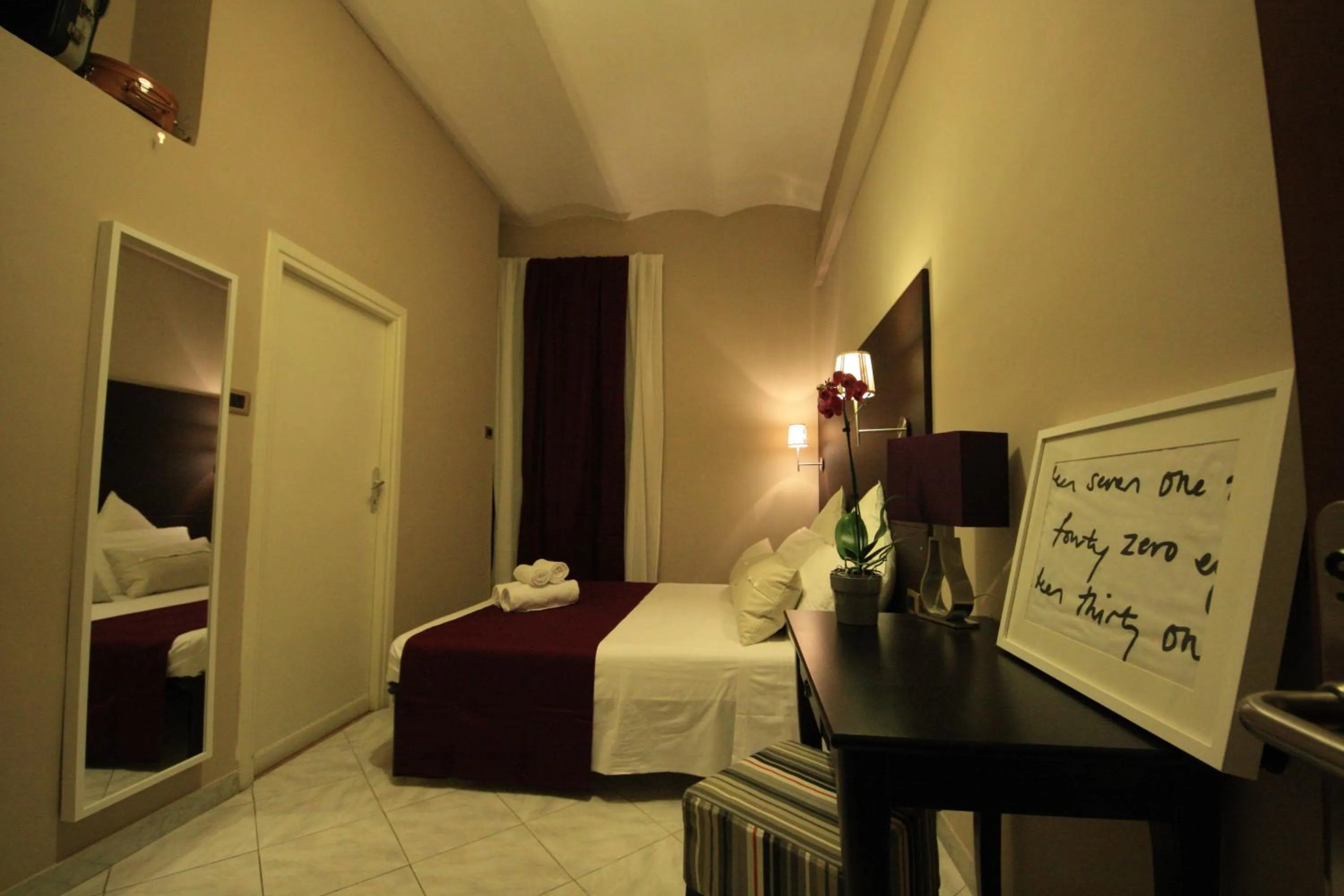 Photo of the whole room, Bed in Hotel Felice