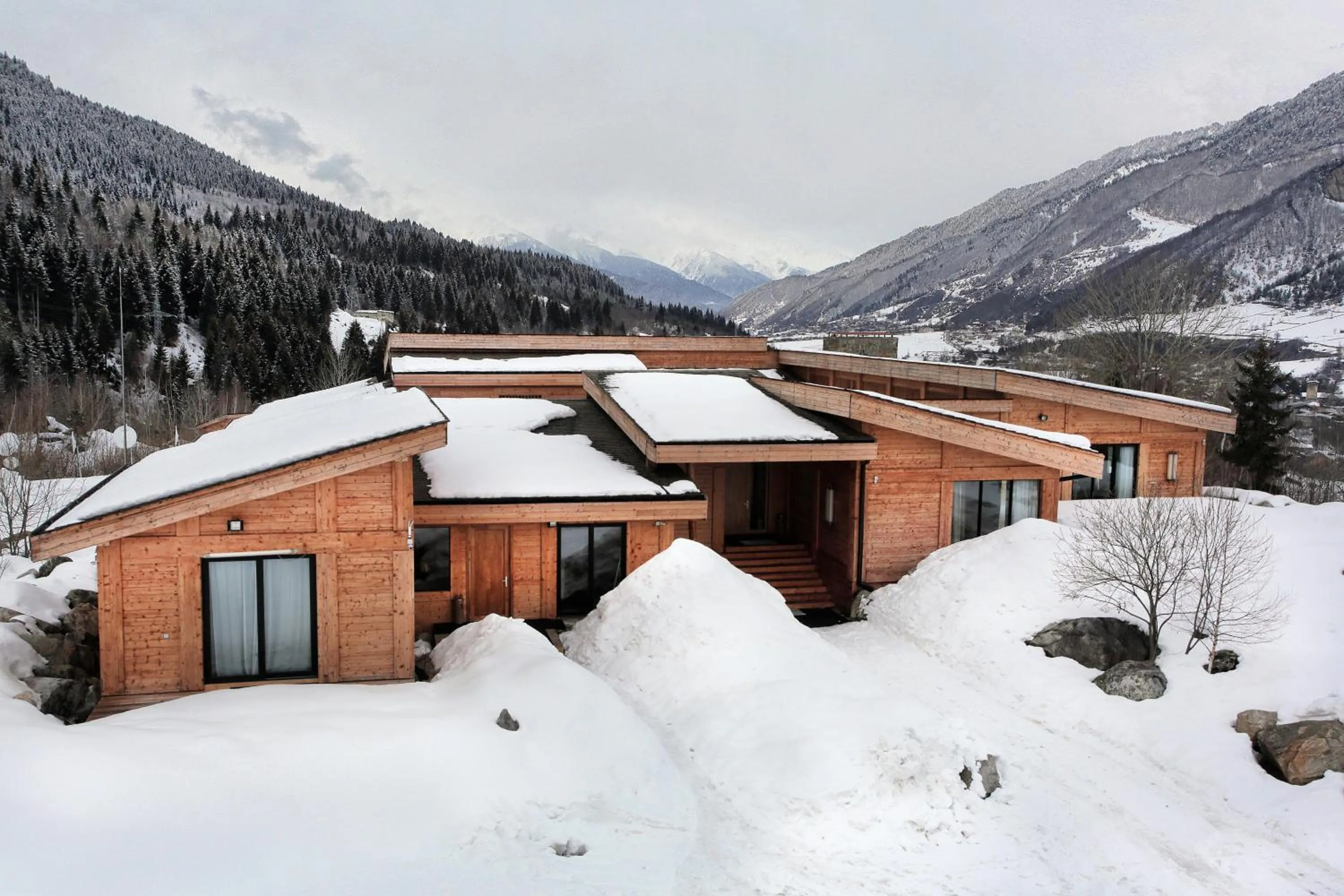 Winter in Sami Mta Chalet