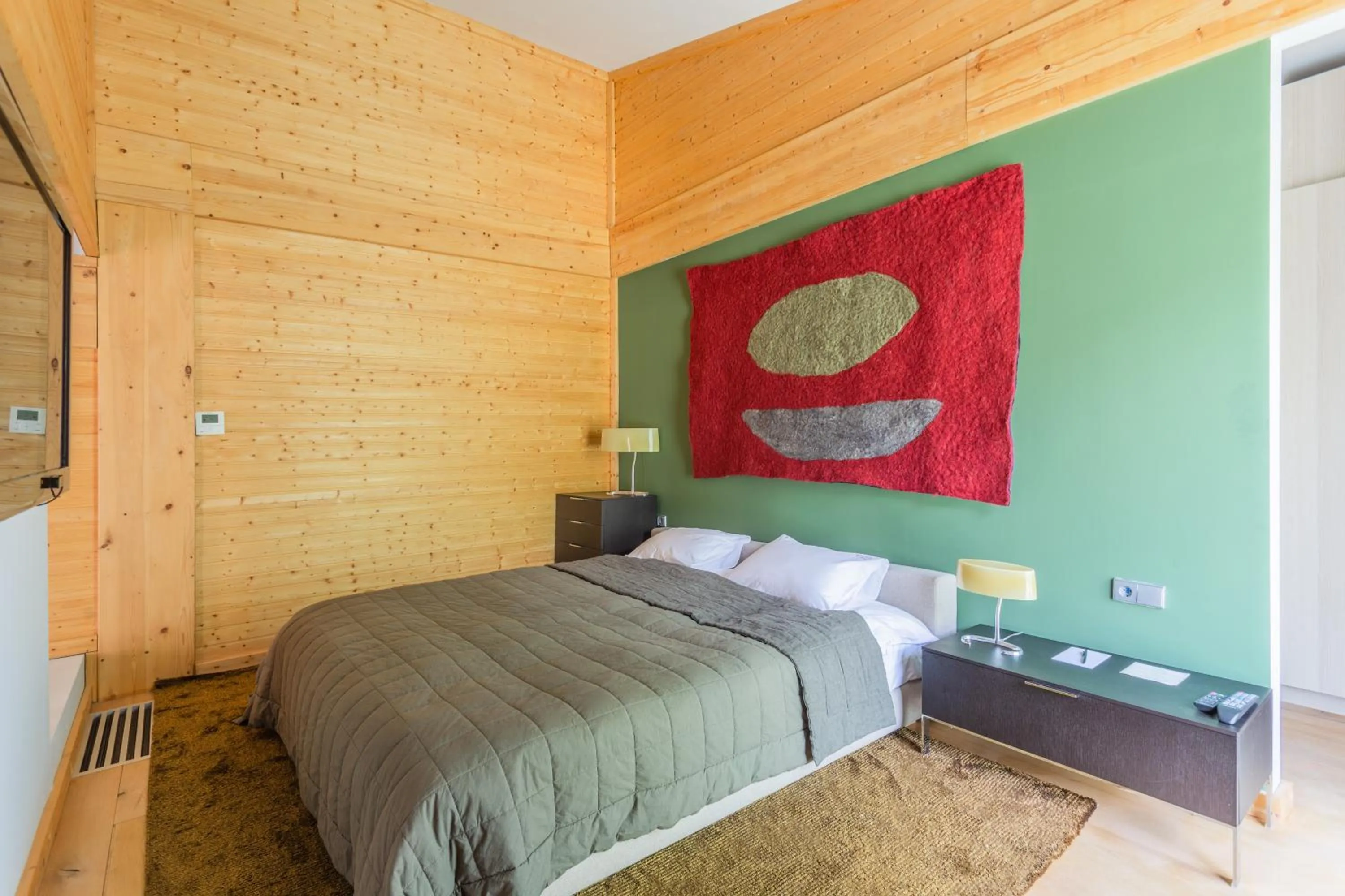 Photo of the whole room, Bed in Sami Mta Chalet