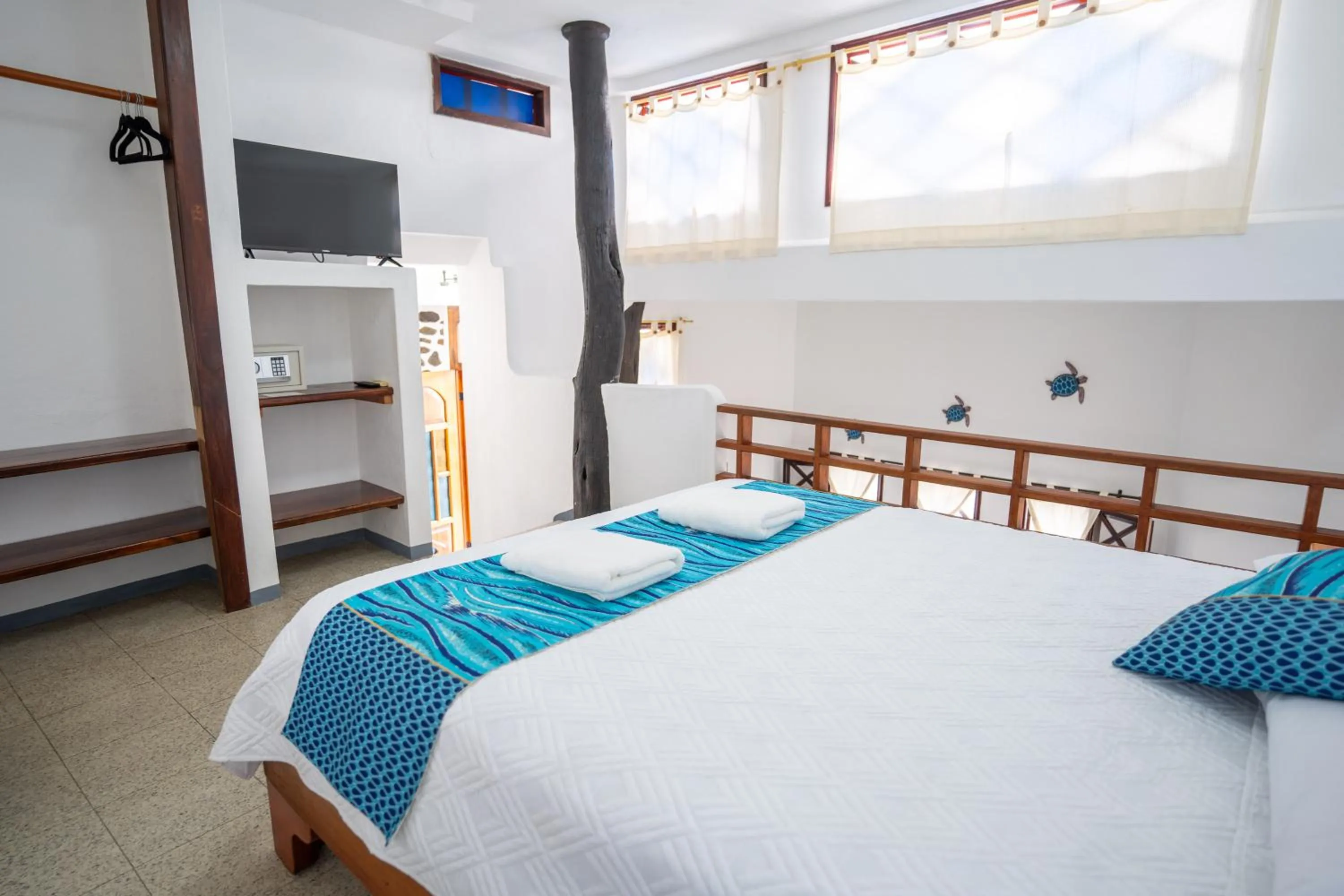 Bed in Maidith Galapagos Inn