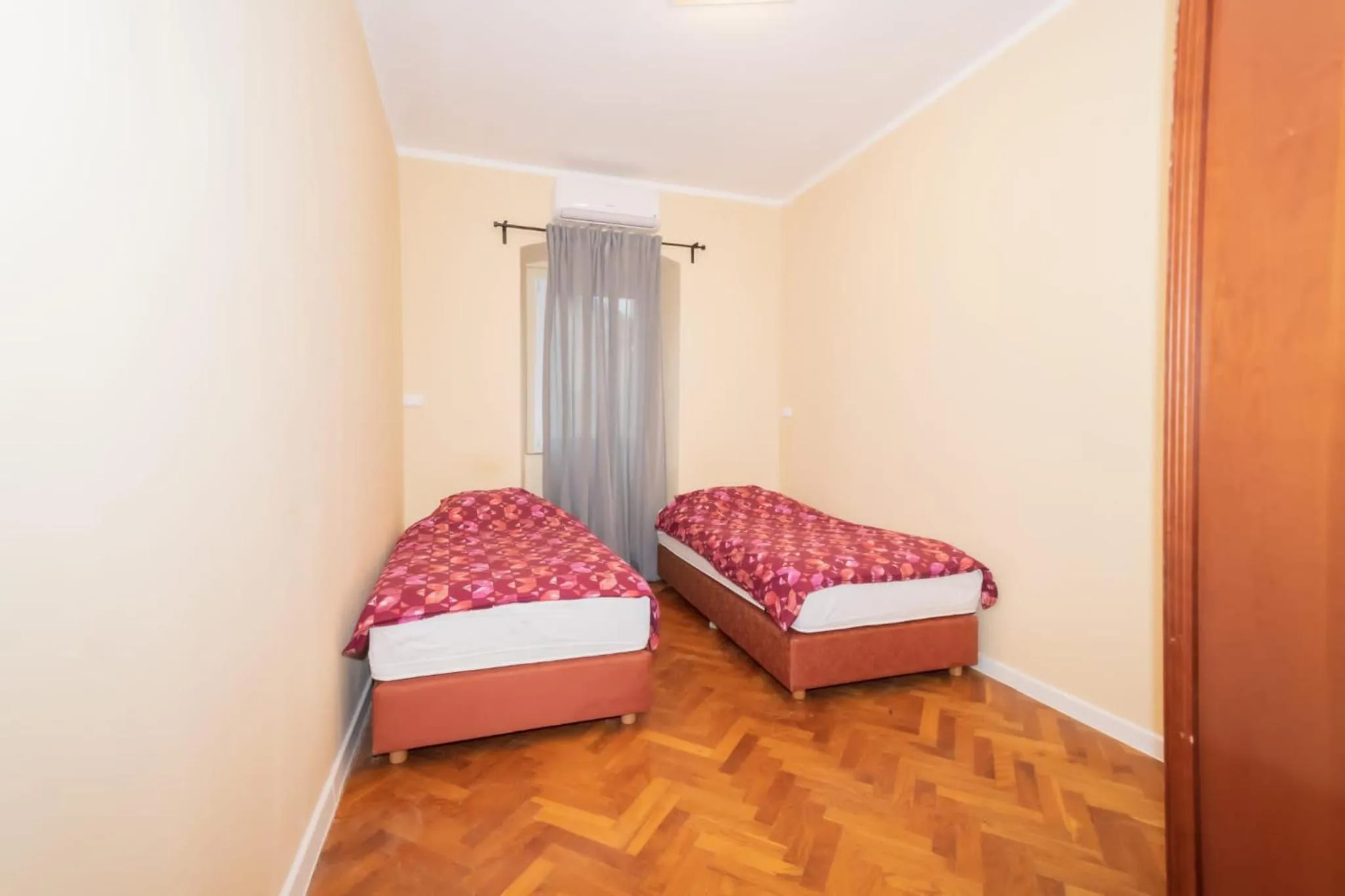 Bed in Hostel Old School