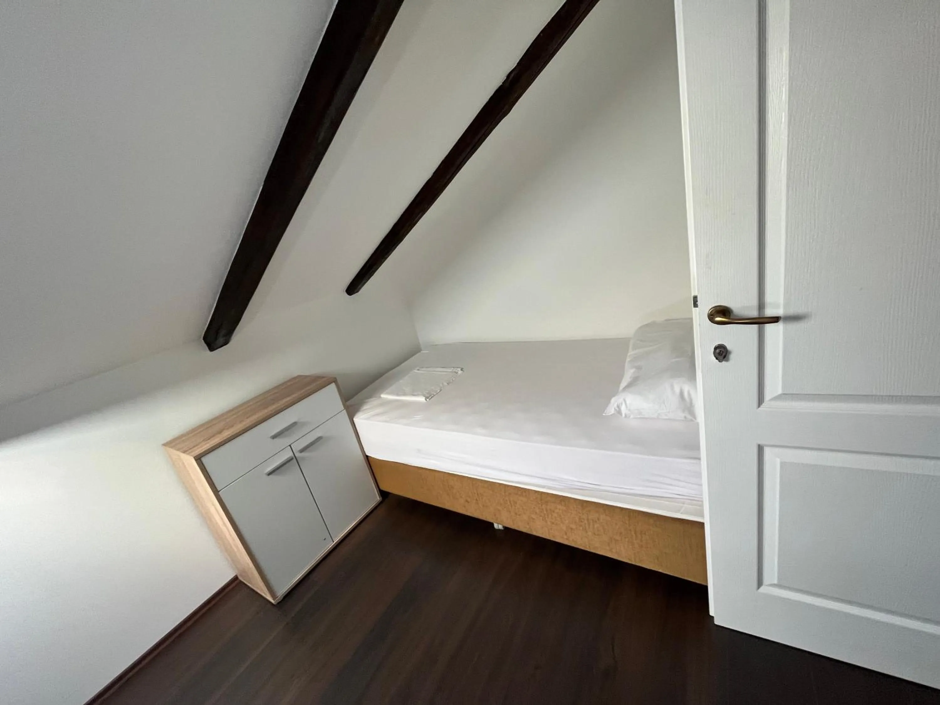 Bed in Hostel Old School