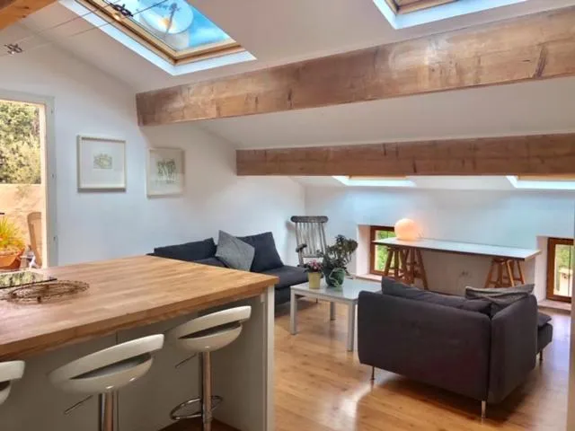 Seating area in La Souqueto