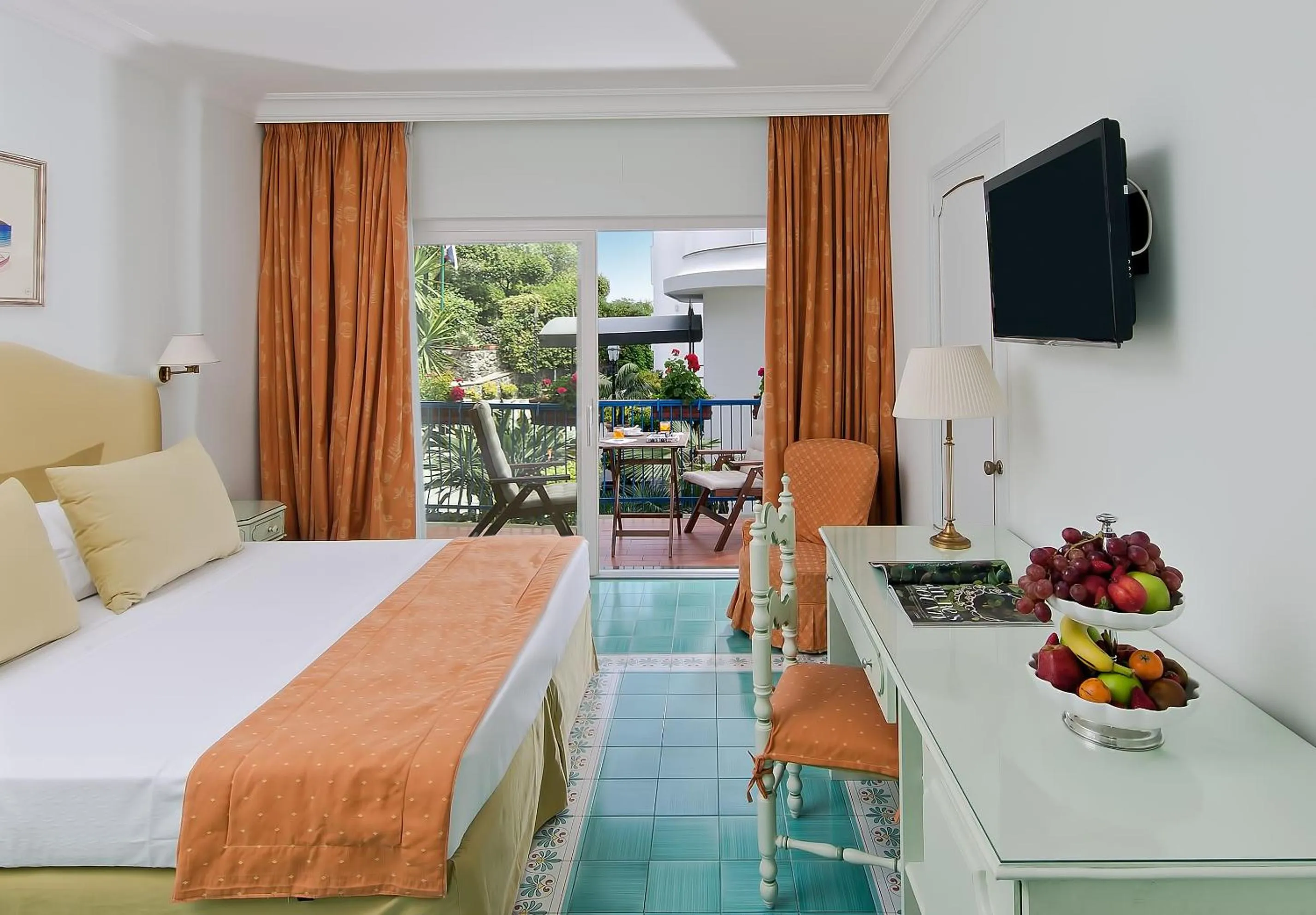 Patio in Punta Molino Beach Resort & Thermal Spa