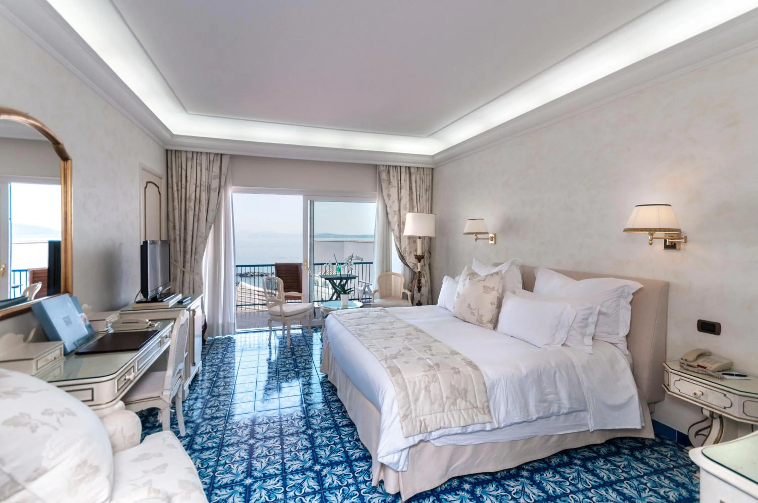 Photo of the whole room in Punta Molino Beach Resort & Thermal Spa