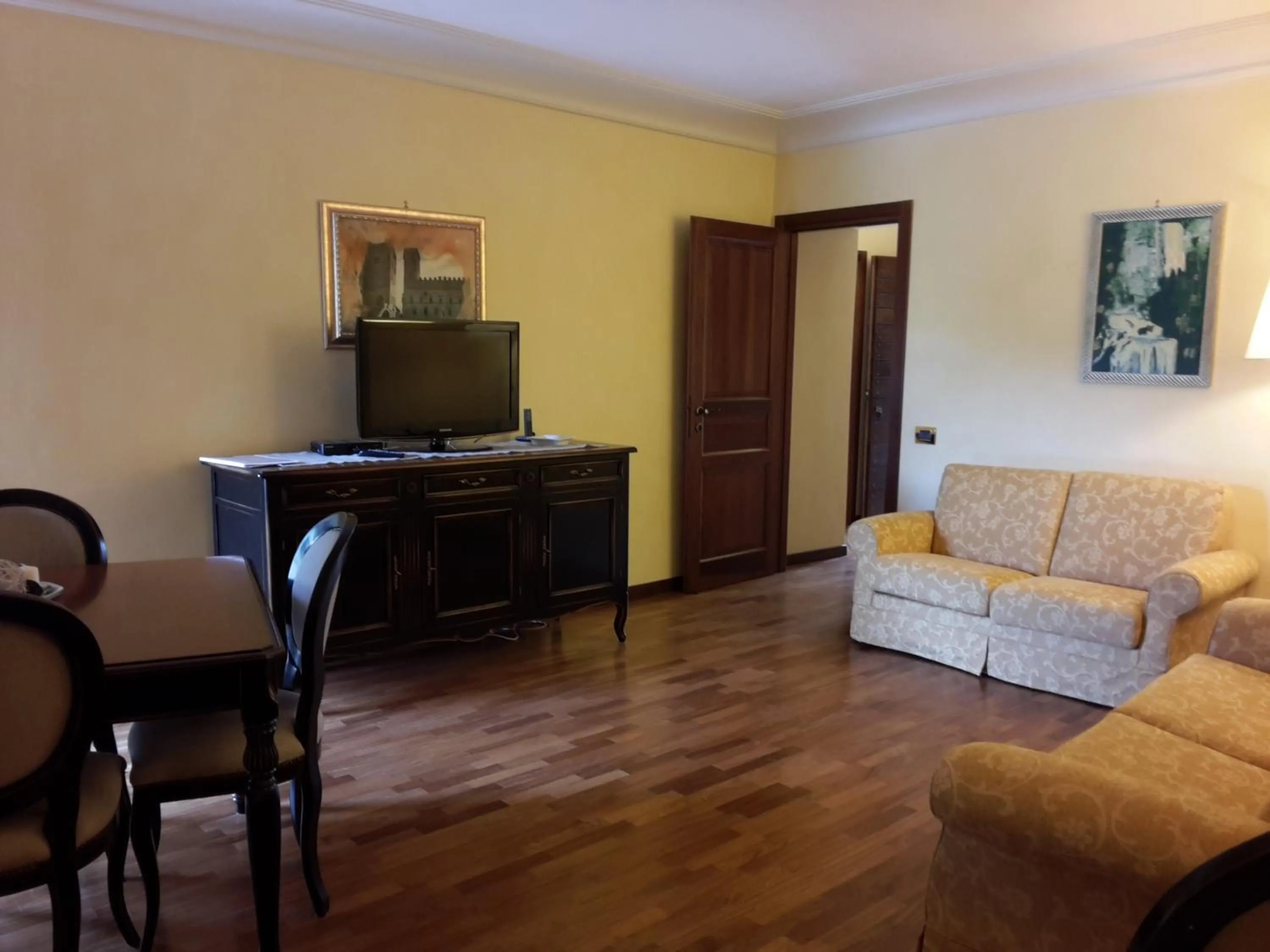 Living room in Castello Izzalini Todi Resort