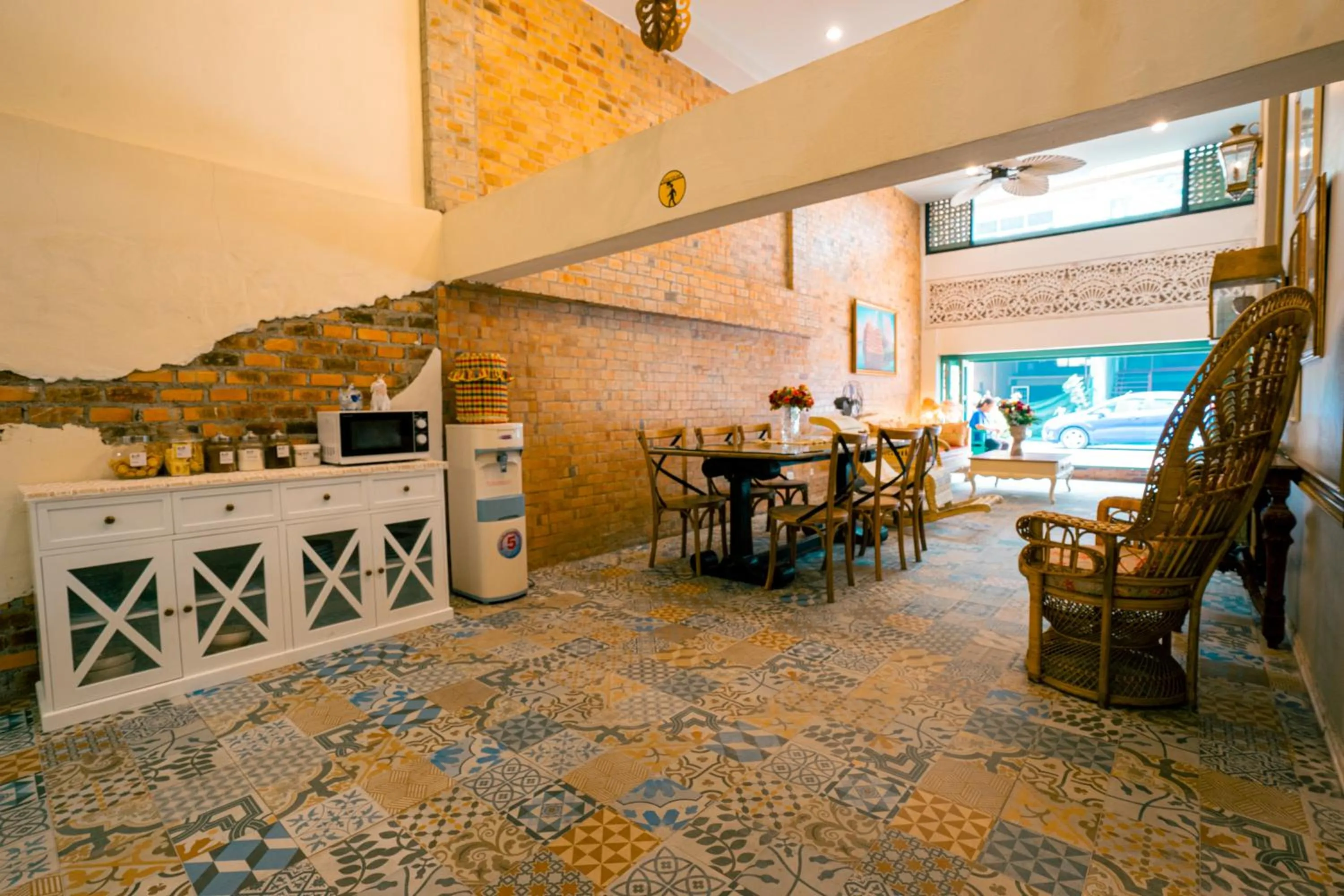 Seating area in Si Phum Heritage Boutique, Chiang Mai