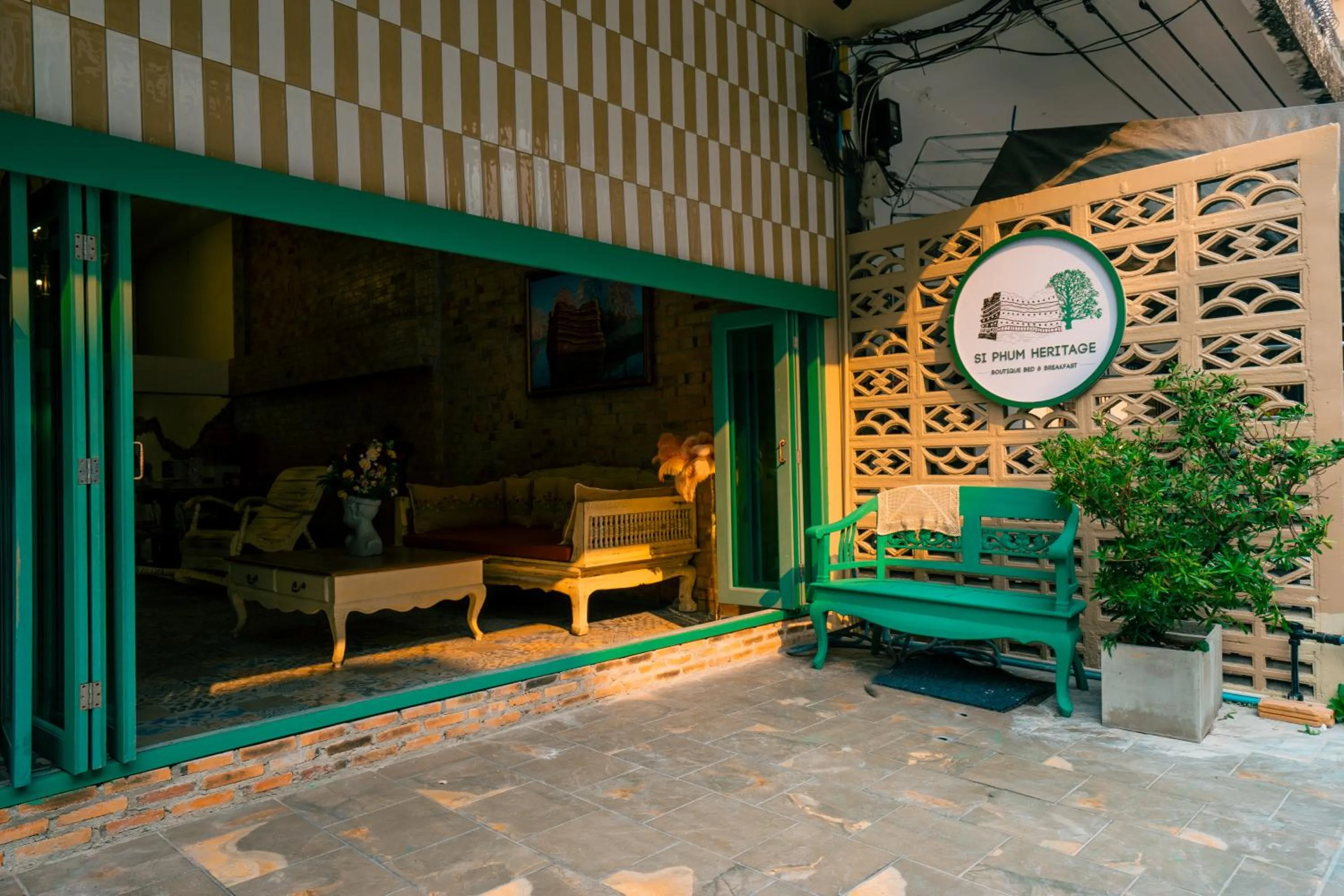 Seating area in Si Phum Heritage Boutique, Chiang Mai