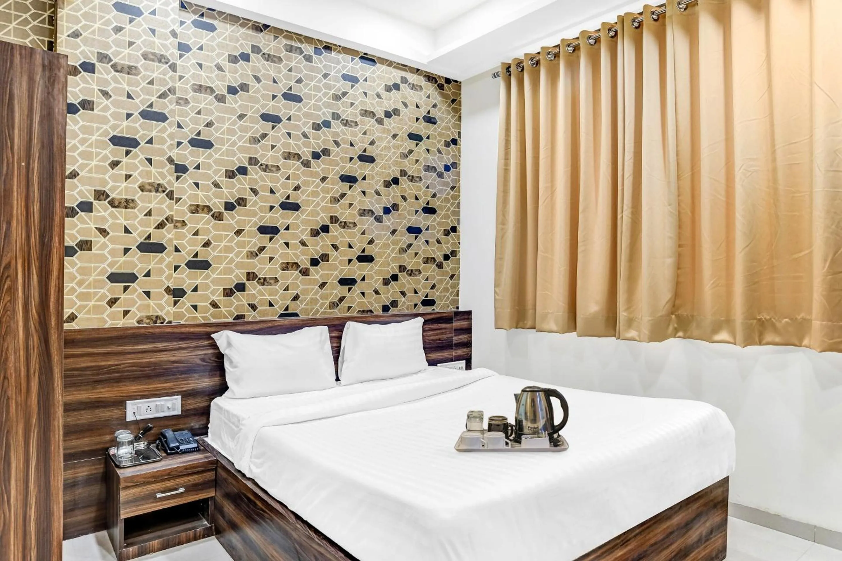 Bedroom, Bed in Townhouse Veena Nagar Bus Terminal Formerly Hotel Chandragupta