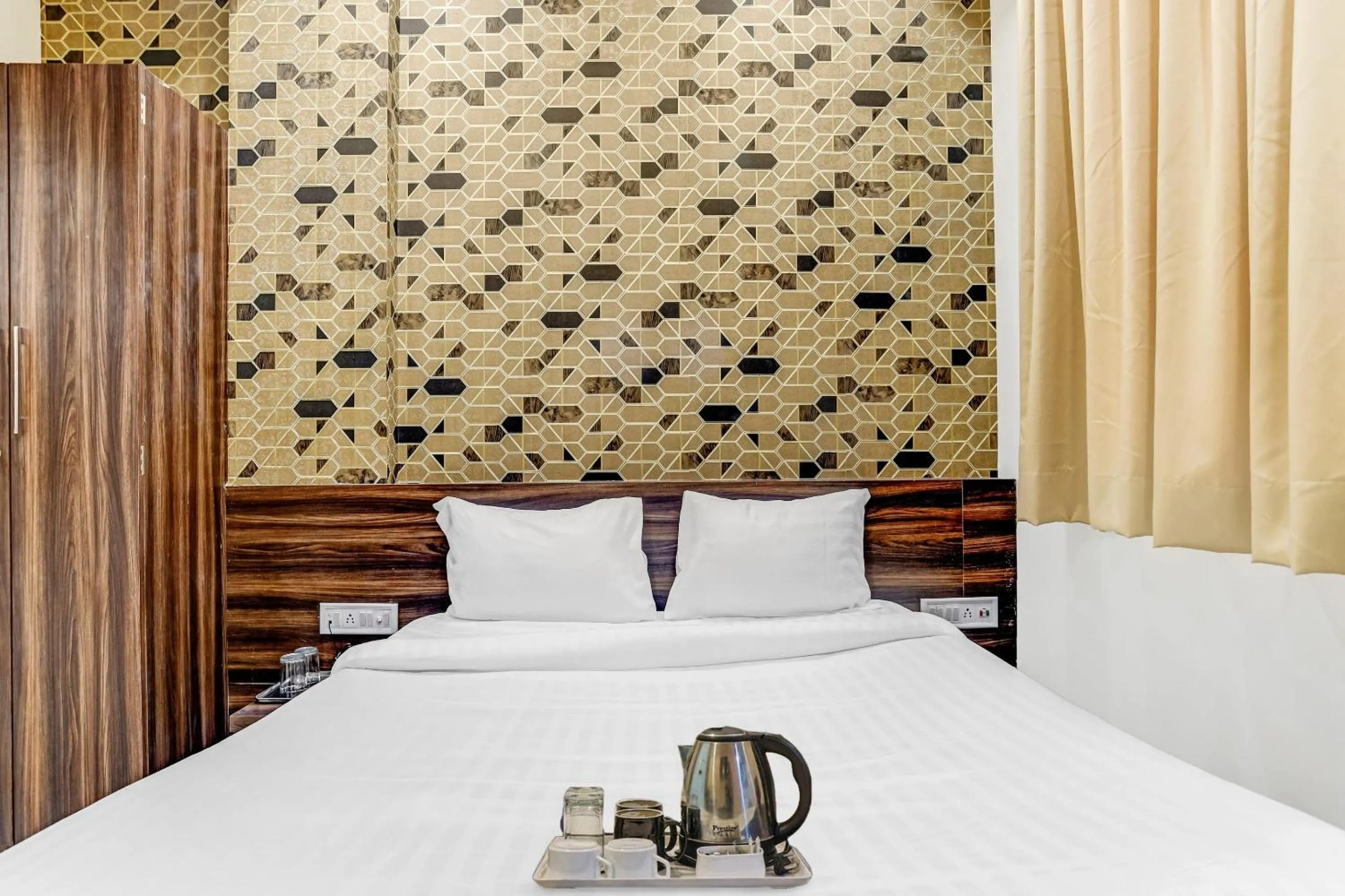 Bedroom, Bed in Townhouse Veena Nagar Bus Terminal Formerly Hotel Chandragupta