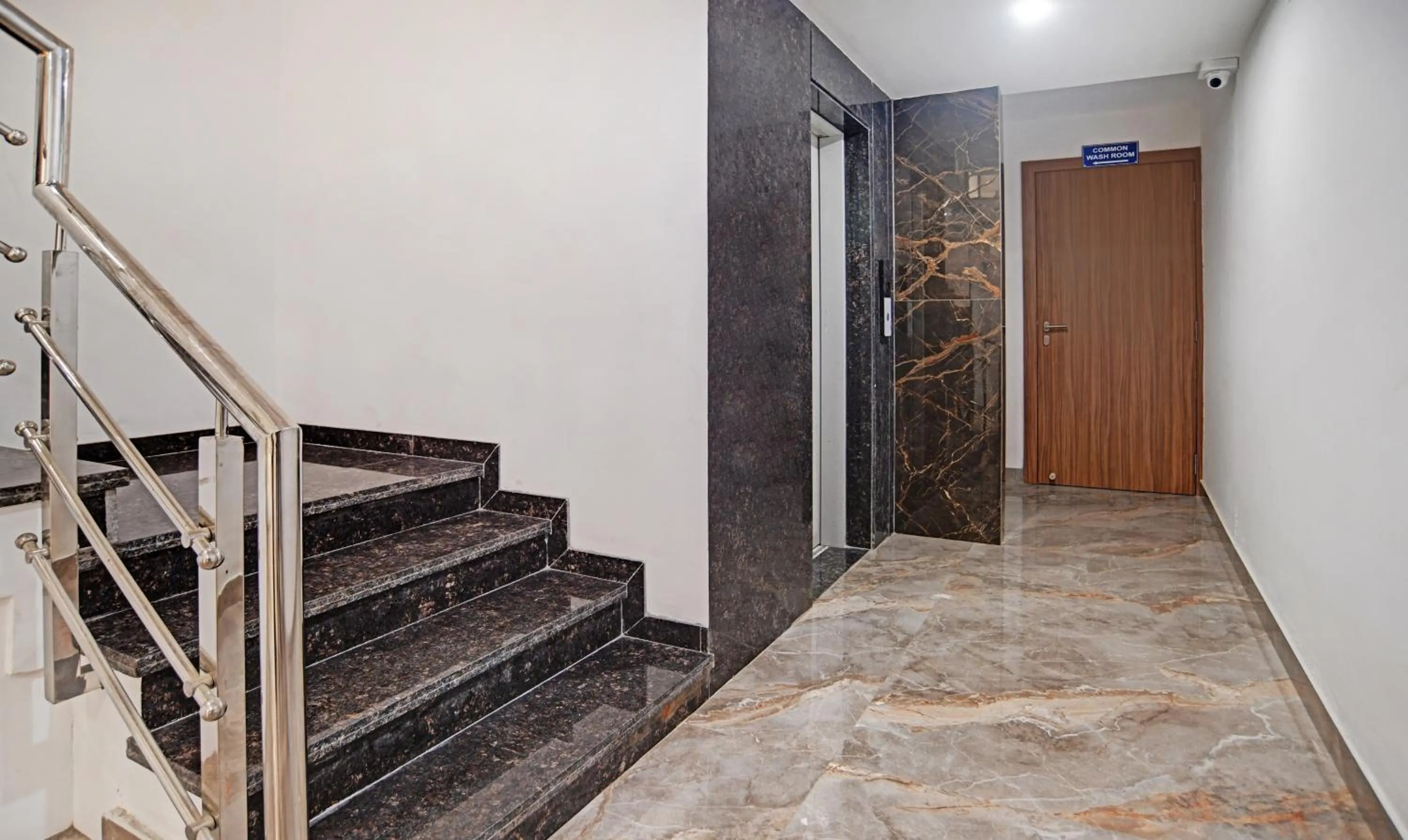 elevator in Treebo Shivaay