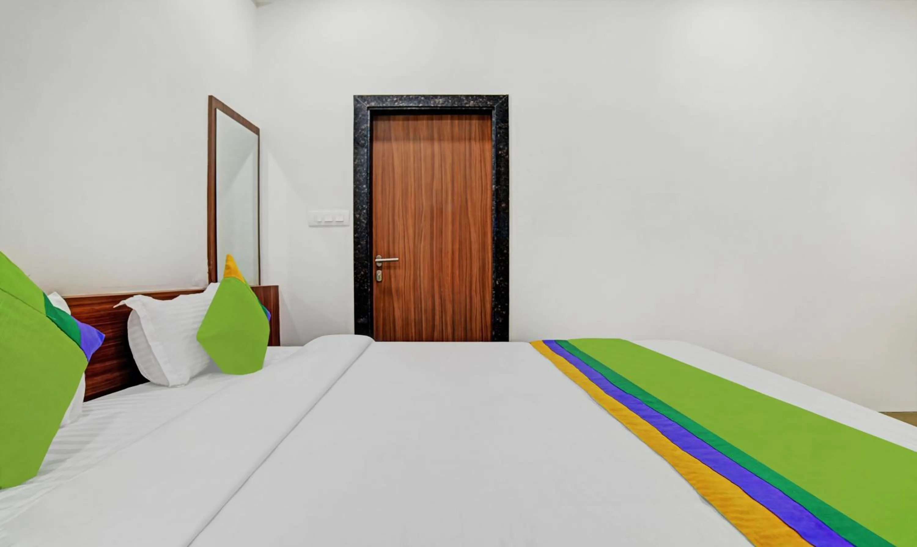 Bedroom in Treebo Shivaay