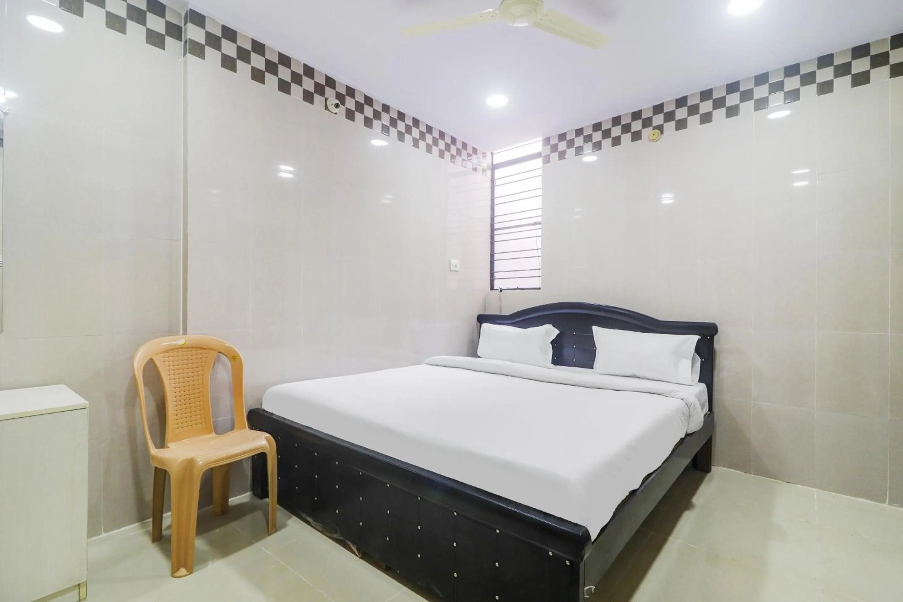 Bedroom, Bed in Hotel O Aroma Classic Near Nampally Railway station