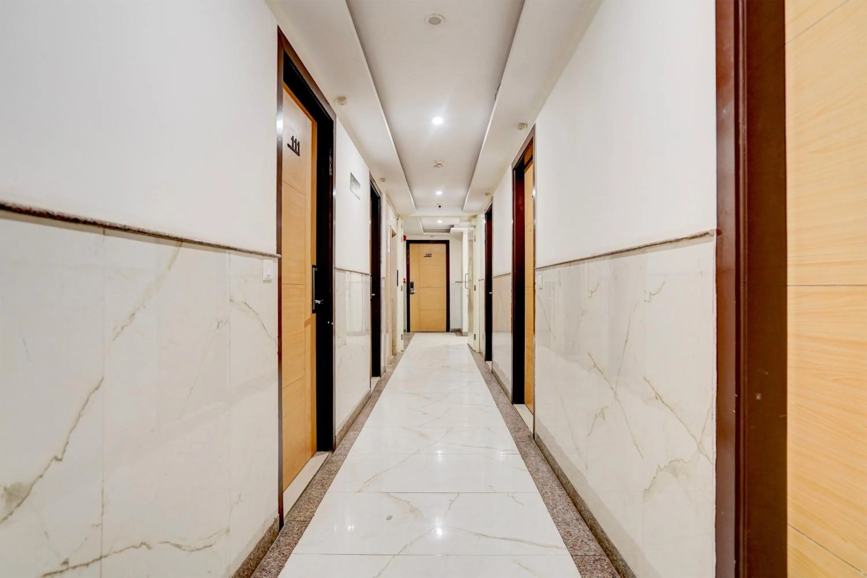 Lobby or reception in Townhouse Airport Road Delhi