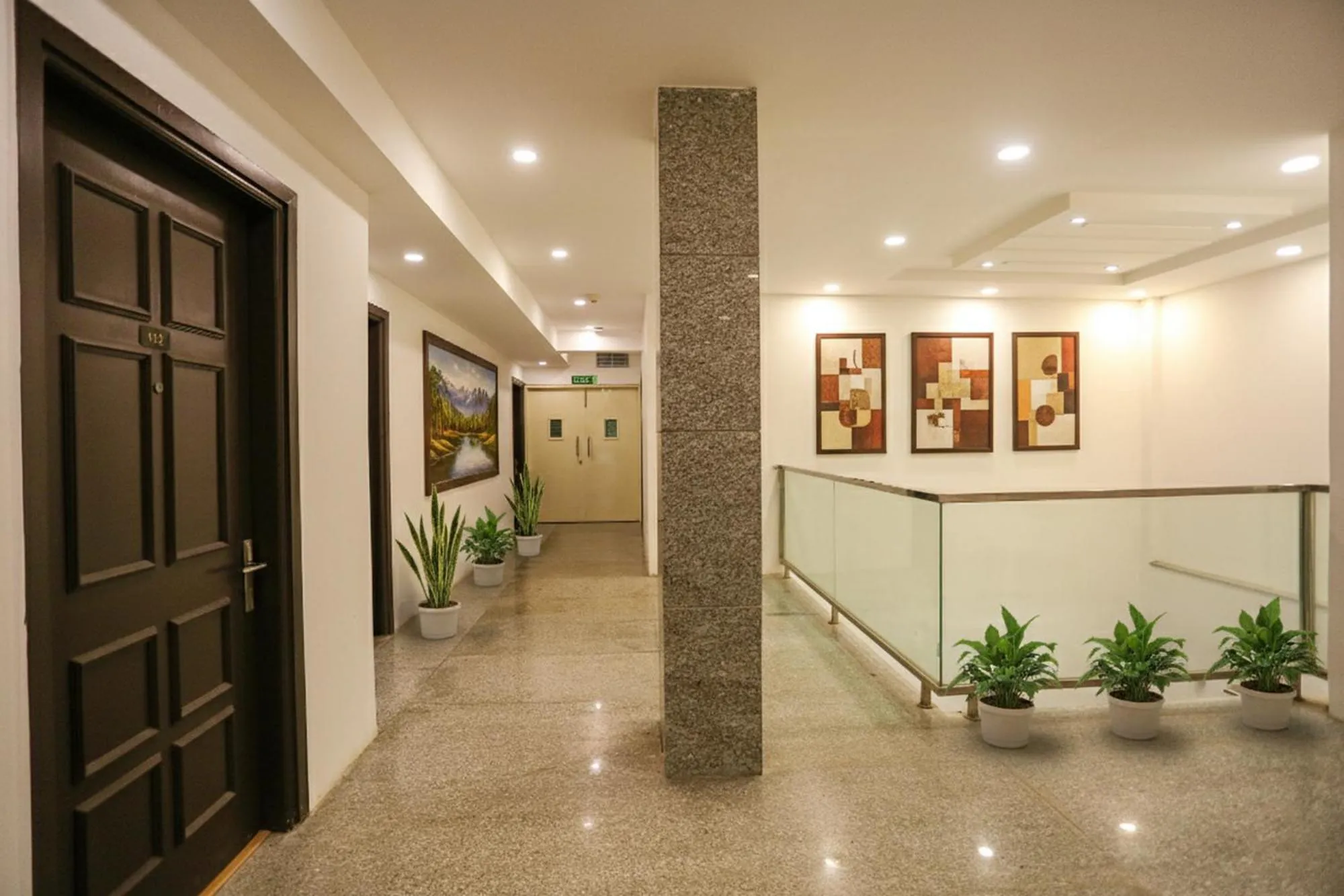 Lobby or reception in FabHotel Moro Paschim Vihar