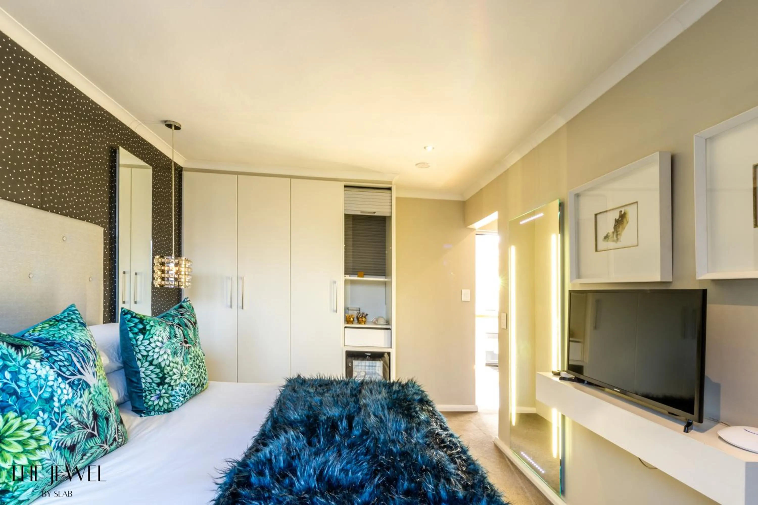 Bed in The Jewel B&B