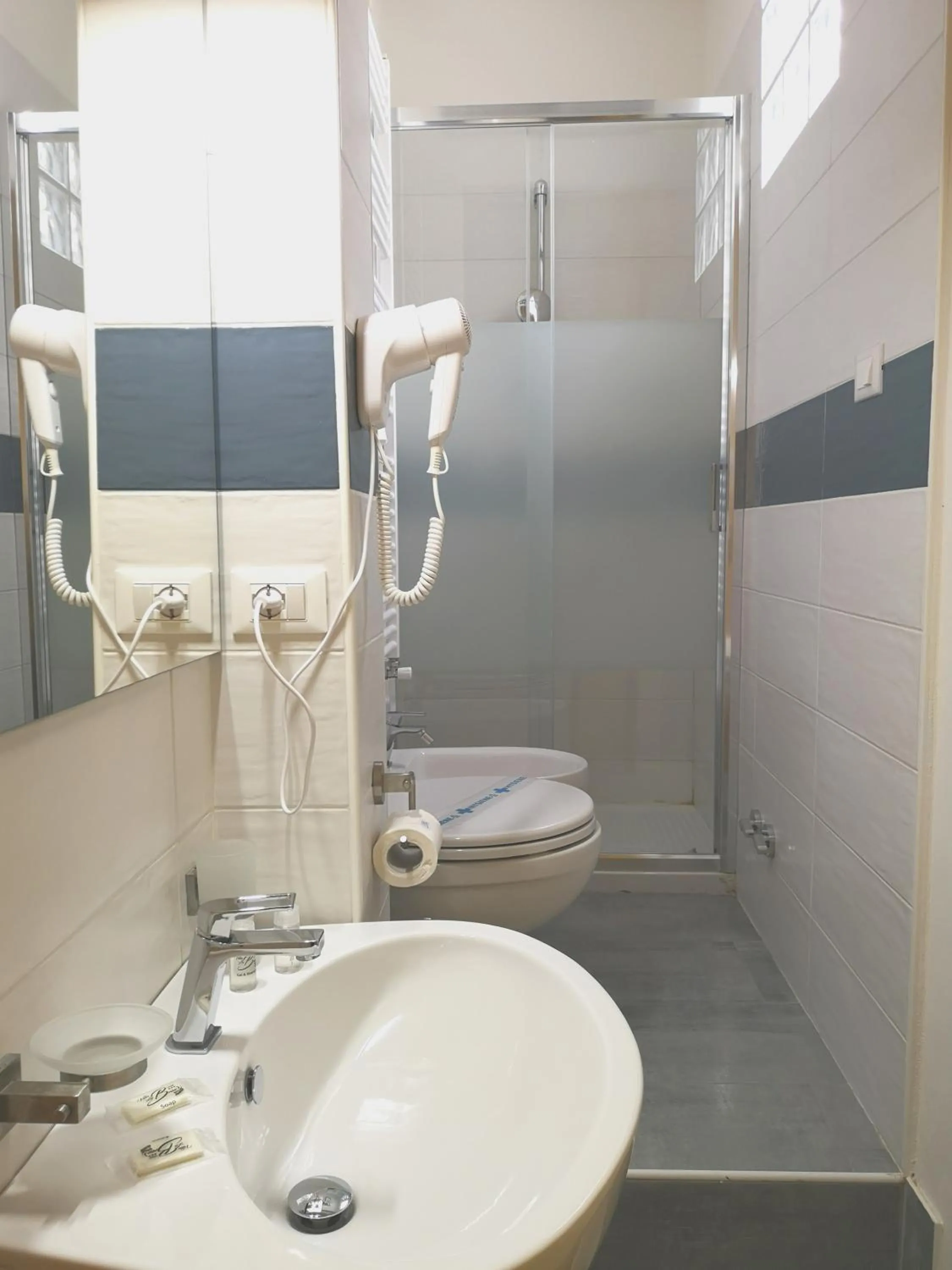 Shower in Hotel Villa La Brise