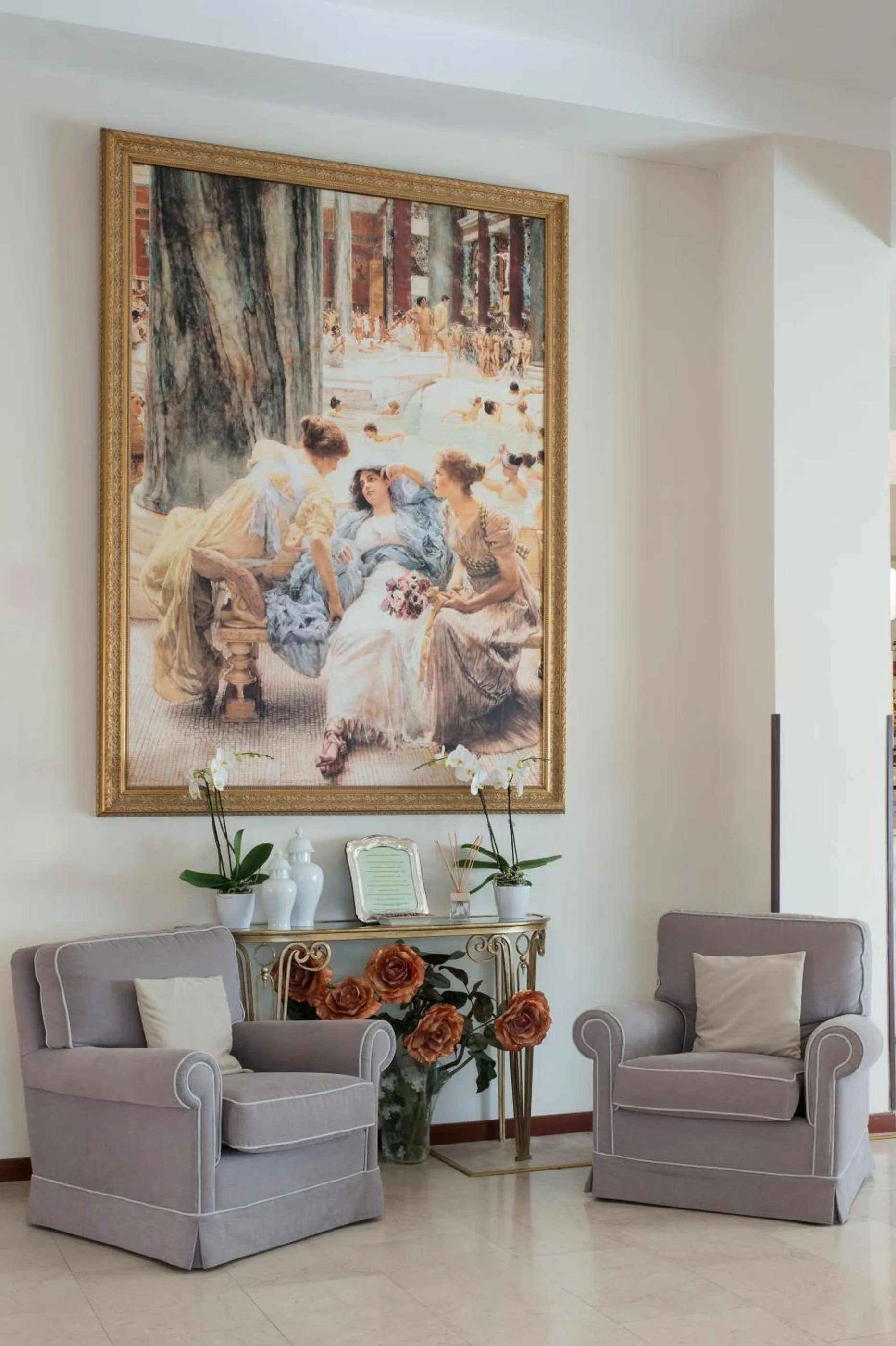 Communal lounge/ TV room in Hotel Ariston & Spa