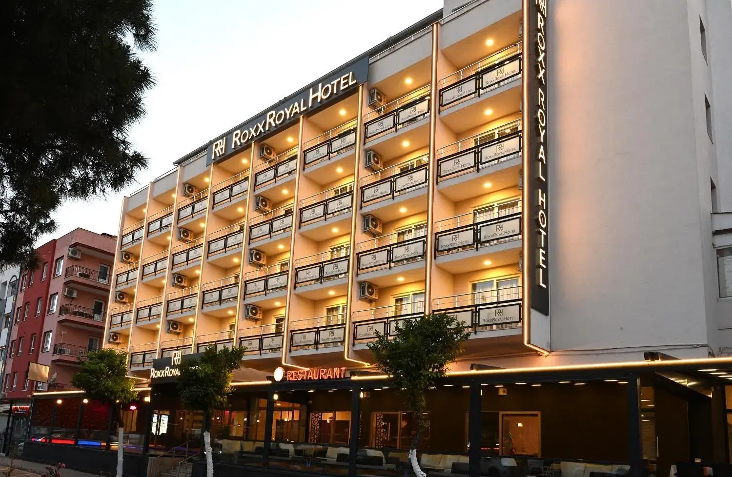 ROXX ROYAL HOTEL ROXX ROYAL HOTEL