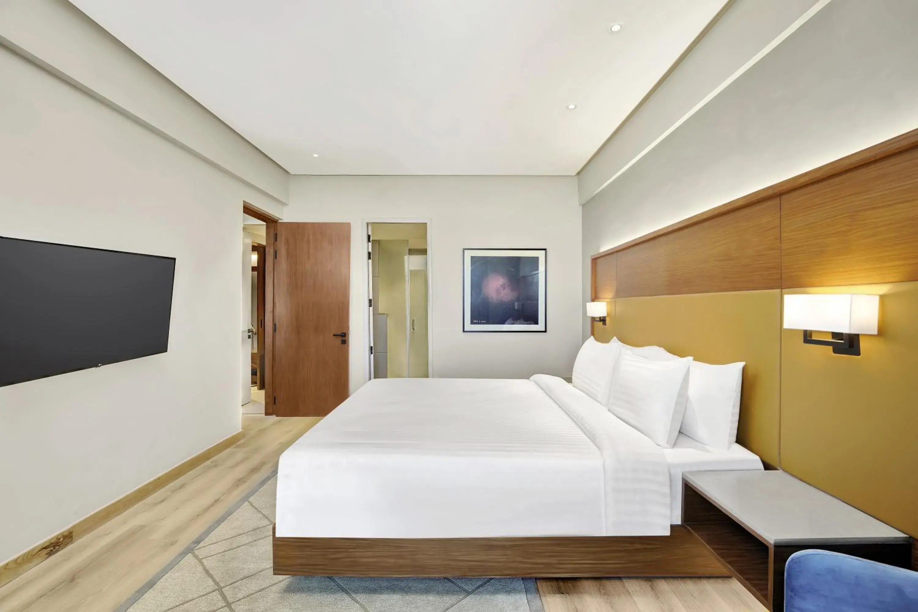 TV and multimedia, Bed in Radisson Hotel Nathdwara TV and multimedia, Bed in Radisson Hotel Nathdwara