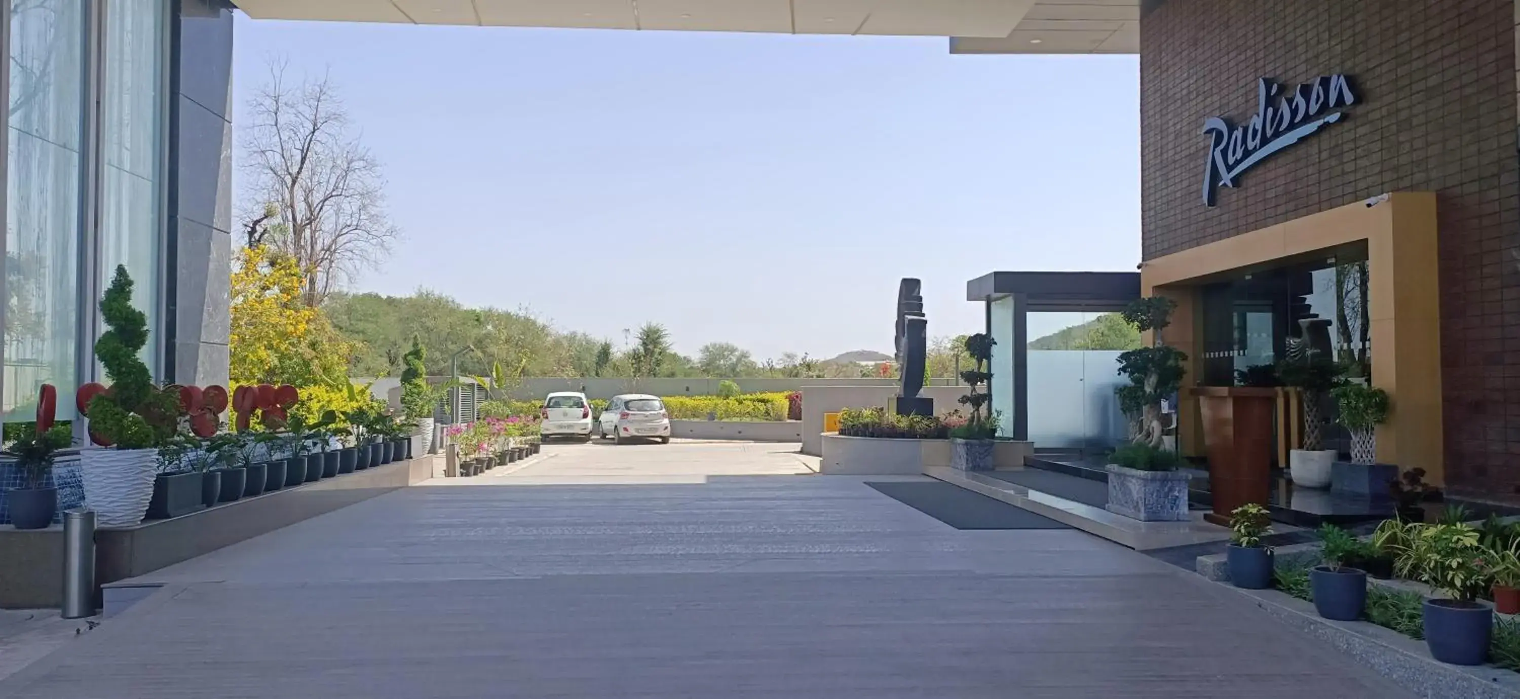 Property building in Radisson Hotel Nathdwara Property building in Radisson Hotel Nathdwara