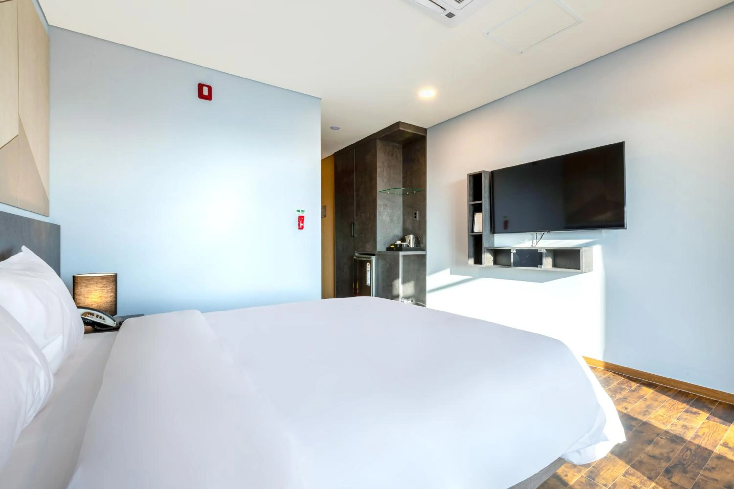 Bed in Urban-Est Hotel