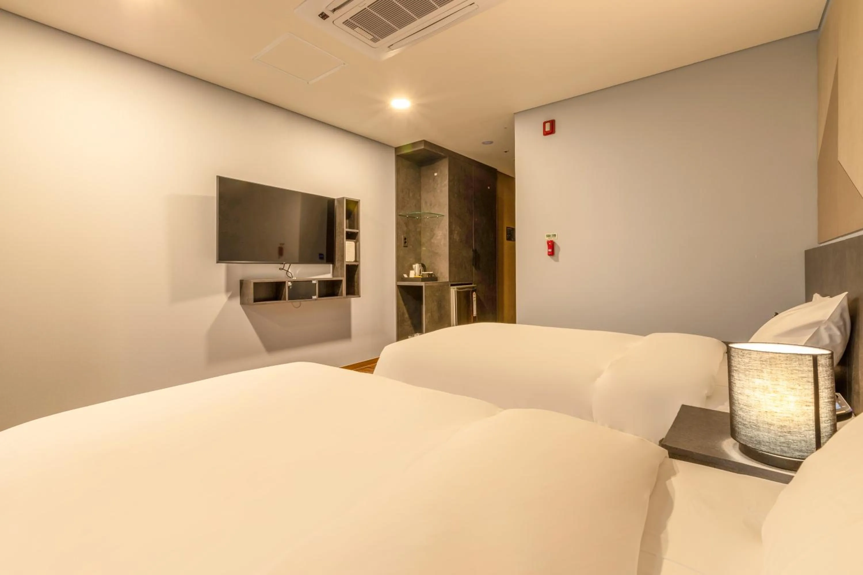 Bed in Urban-Est Hotel