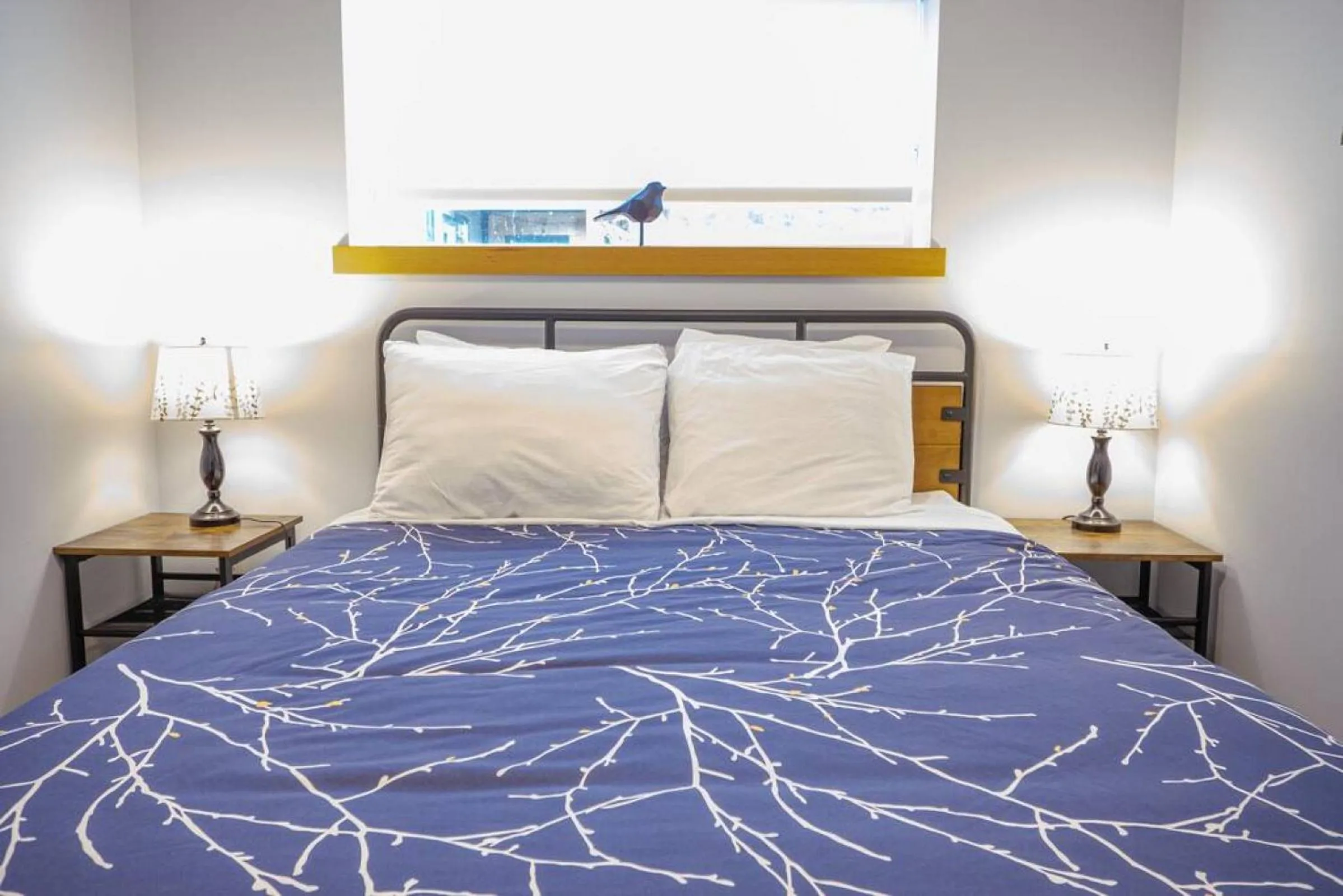 Bed in Storm Bay, Modern 1 Bed Suite and Chefs Kitchen