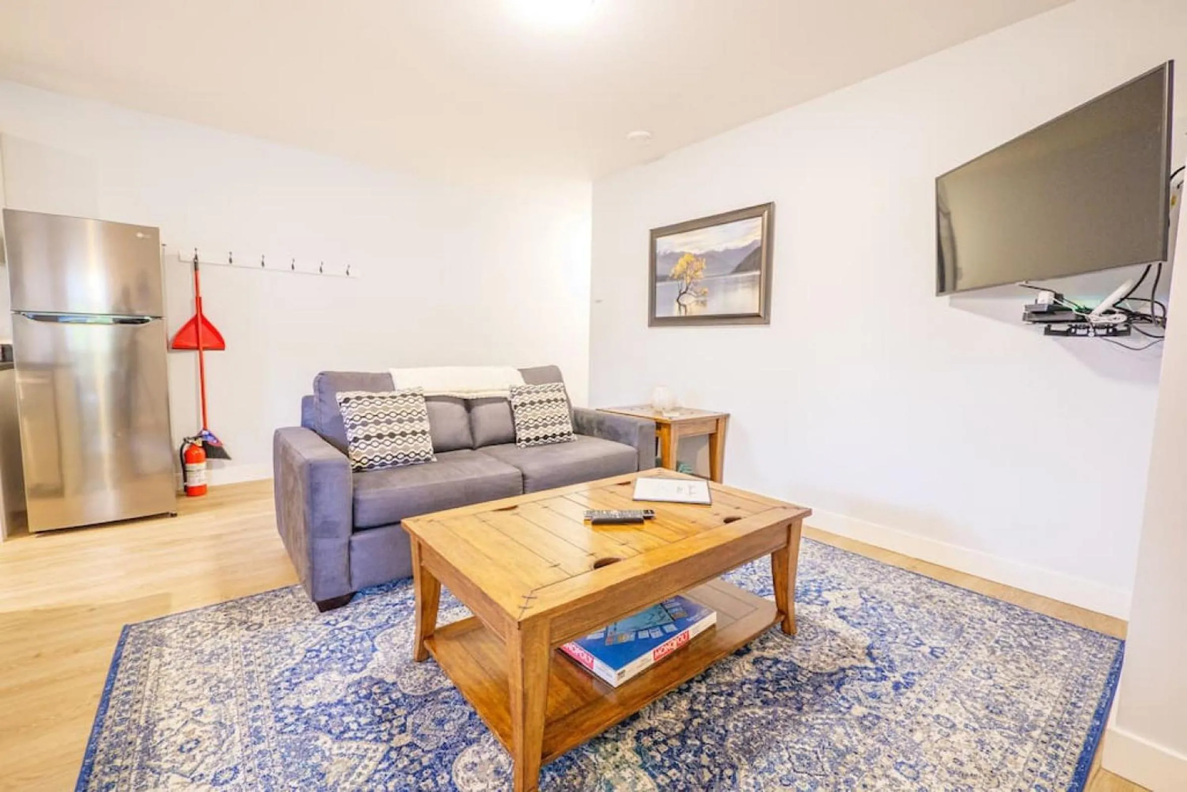 Living room in Storm Bay, Modern 1 Bed Suite and Chefs Kitchen