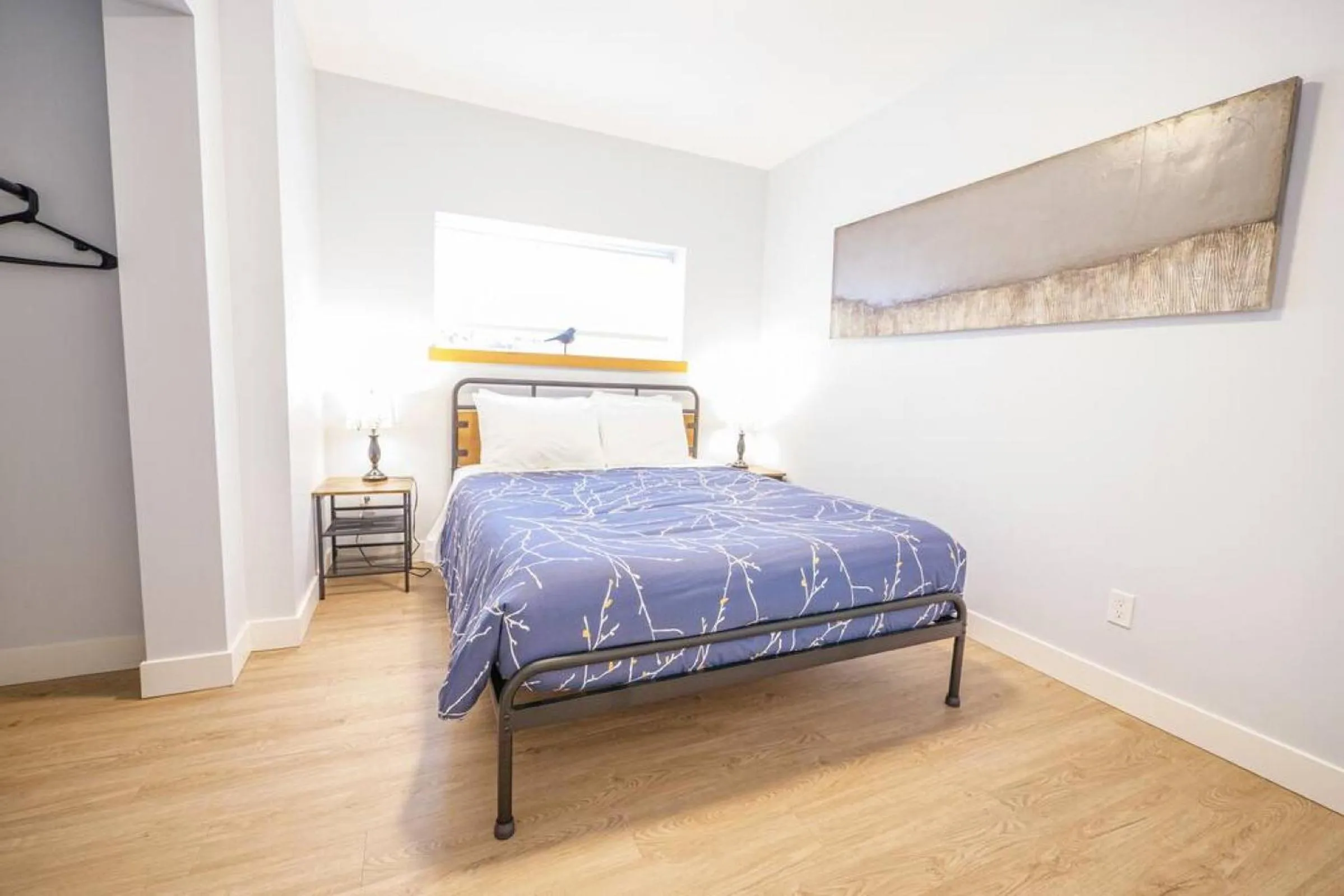 Bedroom, Bed in Storm Bay, Modern 1 Bed Suite and Chefs Kitchen